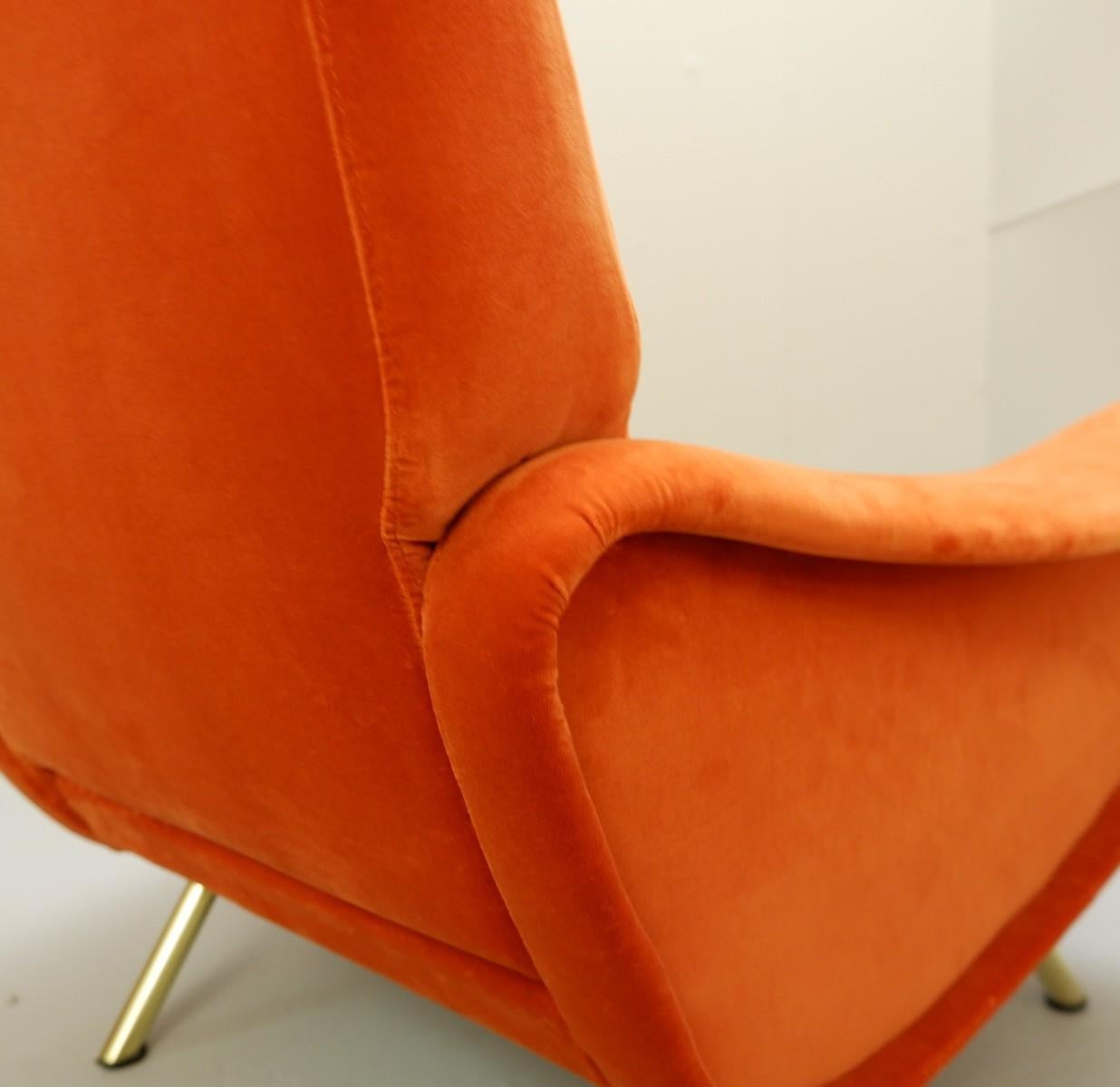 Pair of 'Lady' Armchairs, Marco Zanuso for Arflex, New Orange Velvet Ulphostery In Good Condition In Brussels, BE