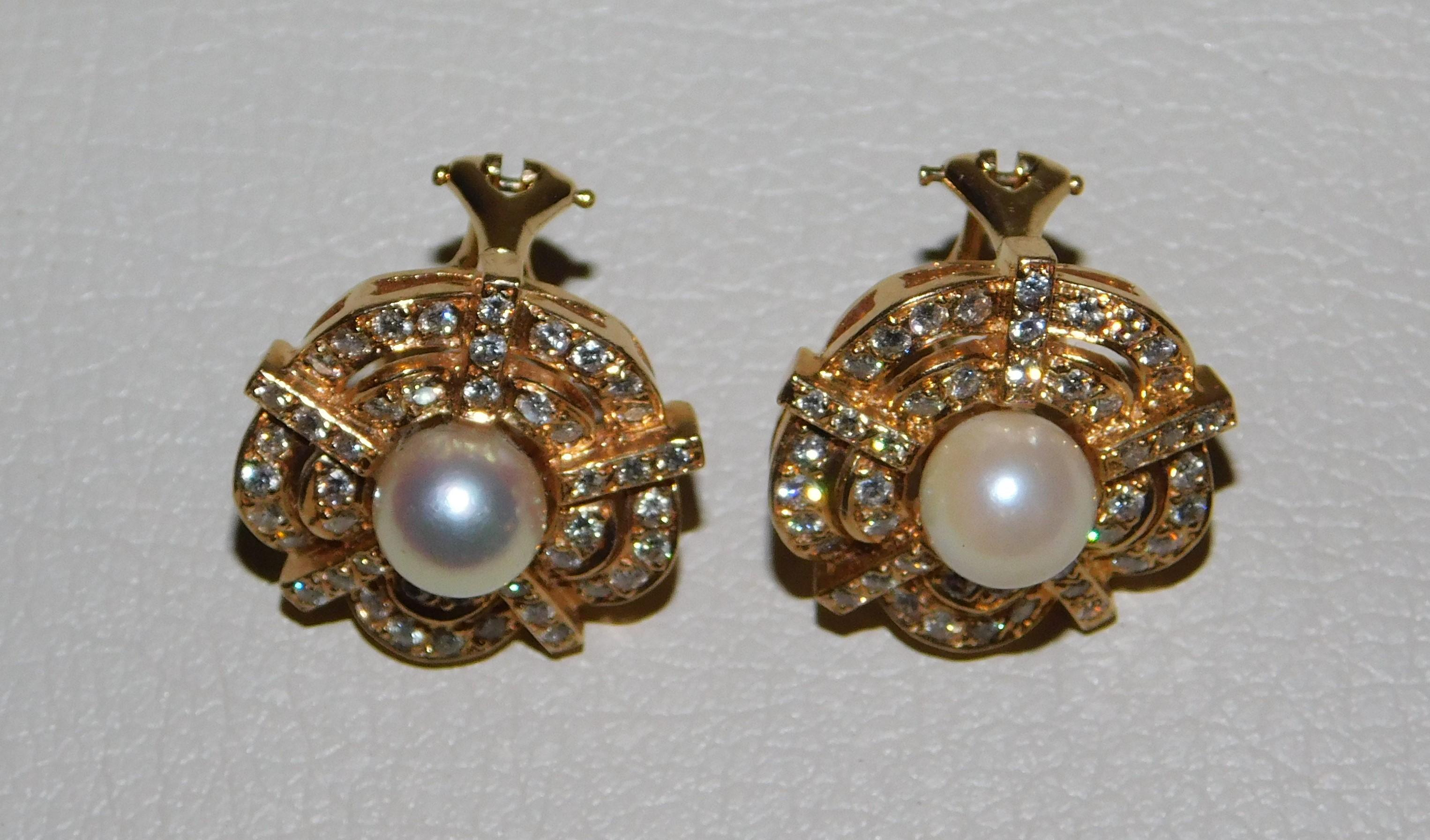 Pair of Lady's 14K Yellow Gold Cultured Pearl 100 Diamonds Floral Motif Earrings For Sale 2