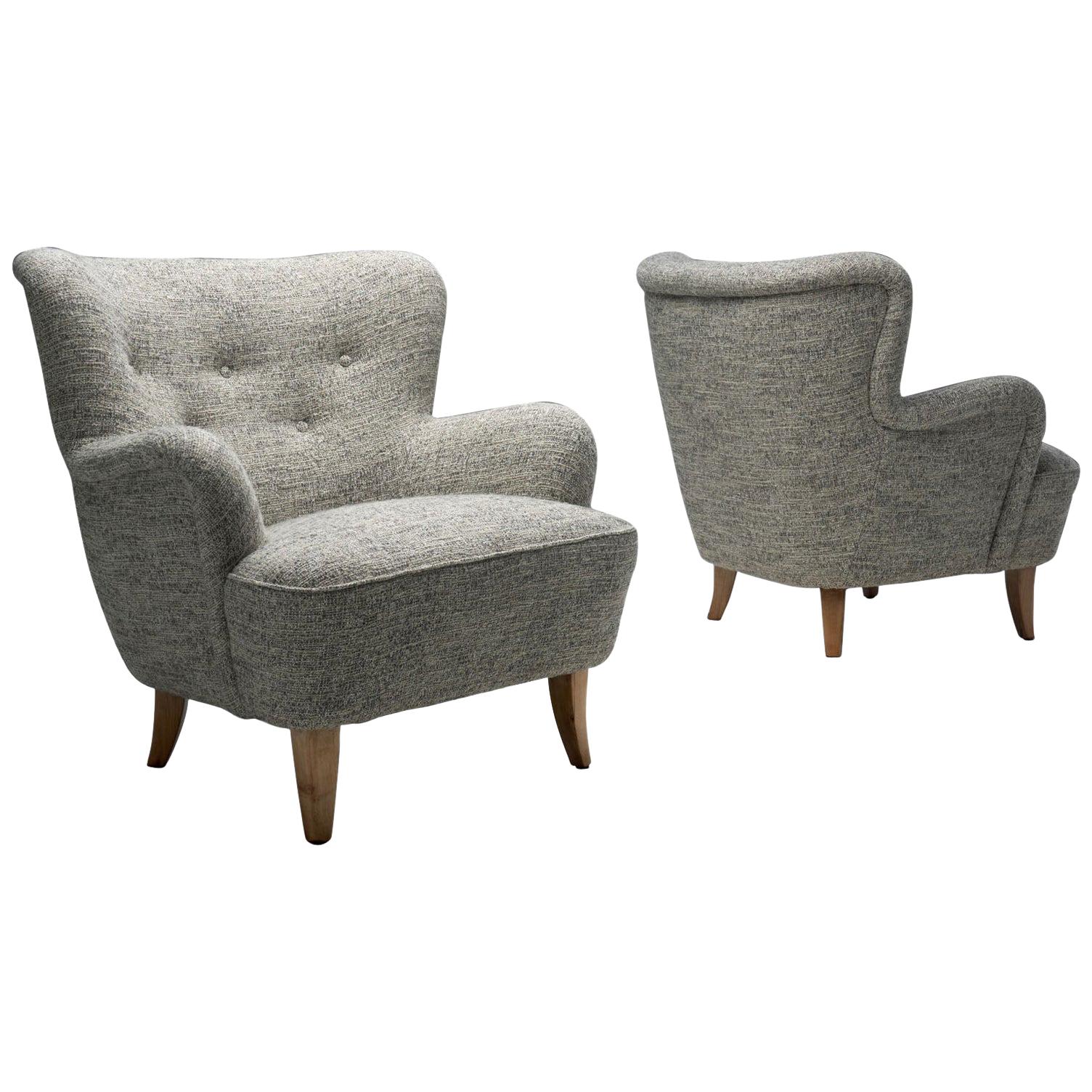 Pair of “Laila” Armchairs by Ilmari Lappalainen for Asko, Finland, 1948 For Sale