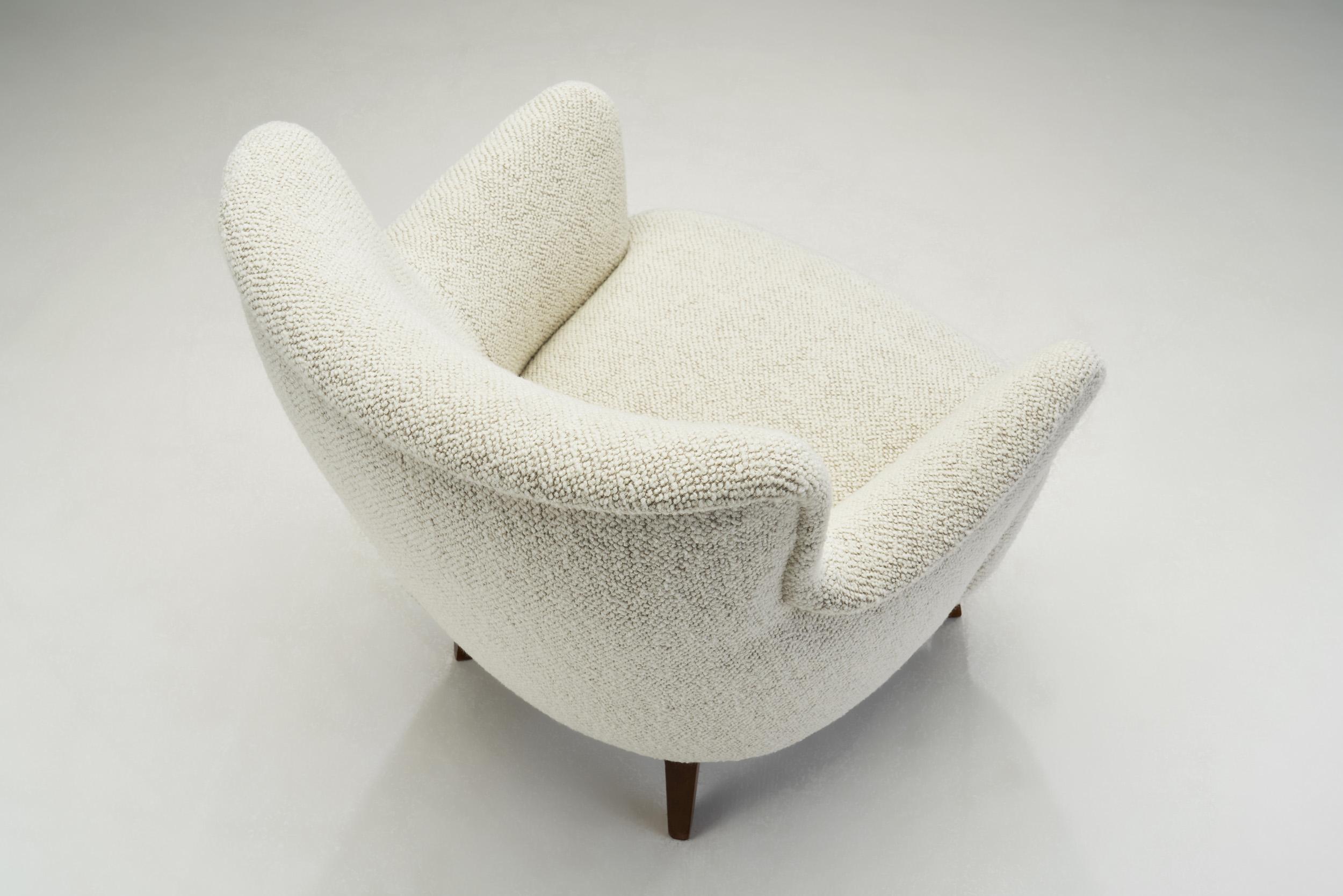 Pair of “Laila” Bouclé Armchairs by Ilmari Lappalainen 'Attr.', Finland 1948 2