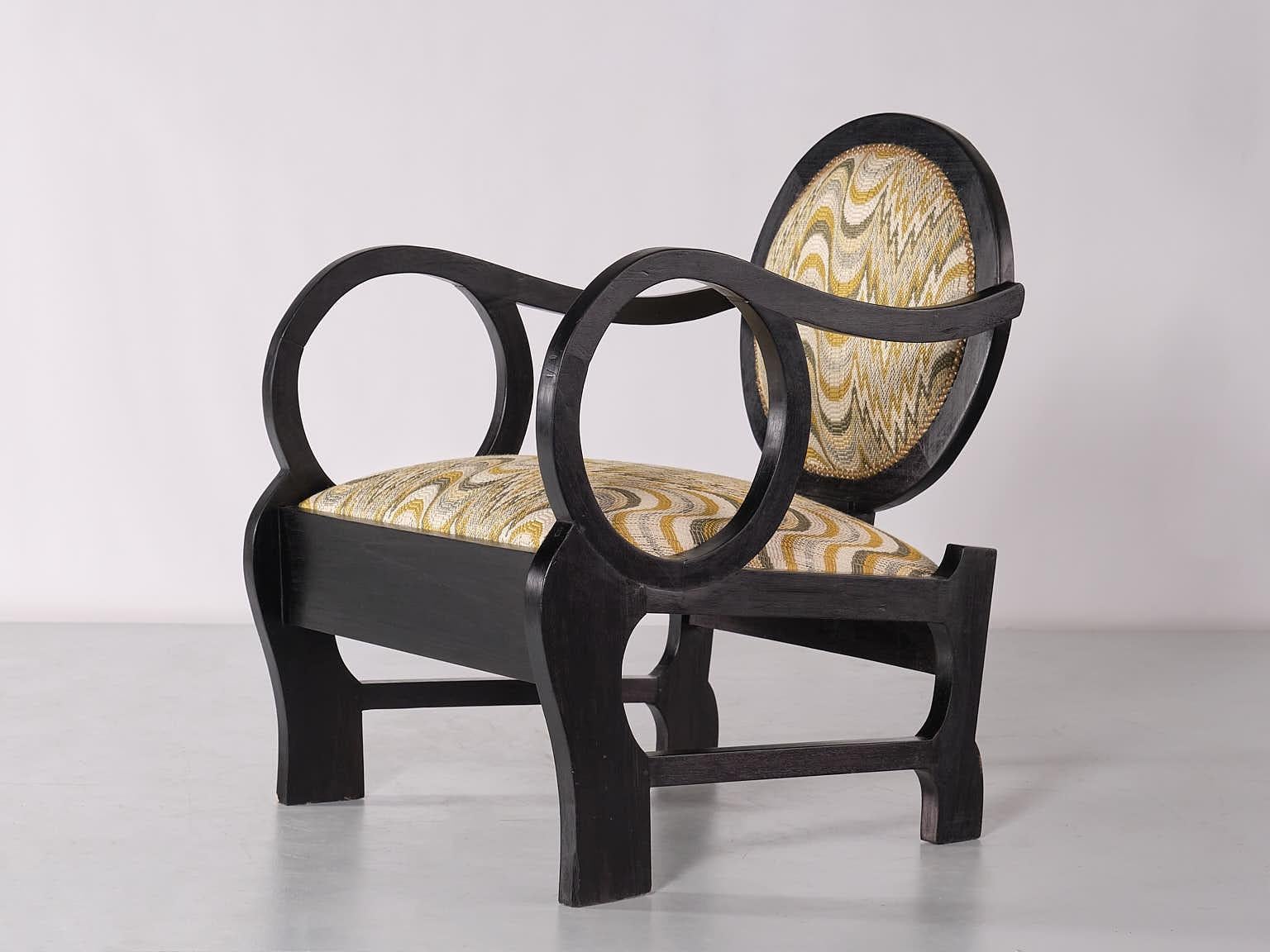 Paire de fauteuils attribués à Lajos Kozma en chêne et jacquard Dedar, fin des années 1940 en vente 6