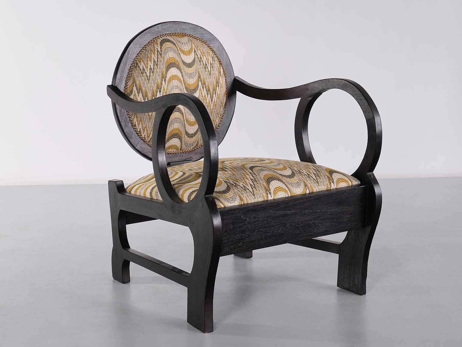 Paire de fauteuils attribués à Lajos Kozma en chêne et jacquard Dedar, fin des années 1940 Bon état - En vente à The Hague, NL