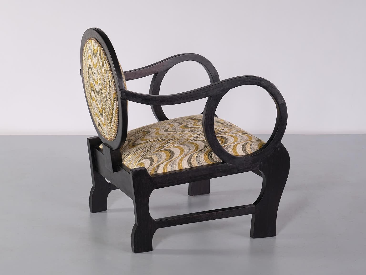 Pair of Lajos Kozma Attributed Armchairs in Oak and Dedar Jacquard, Late 1940s For Sale 3