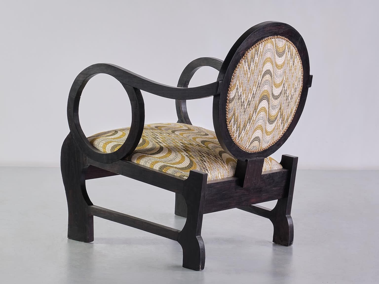 Paire de fauteuils attribués à Lajos Kozma en chêne et jacquard Dedar, fin des années 1940 en vente 5