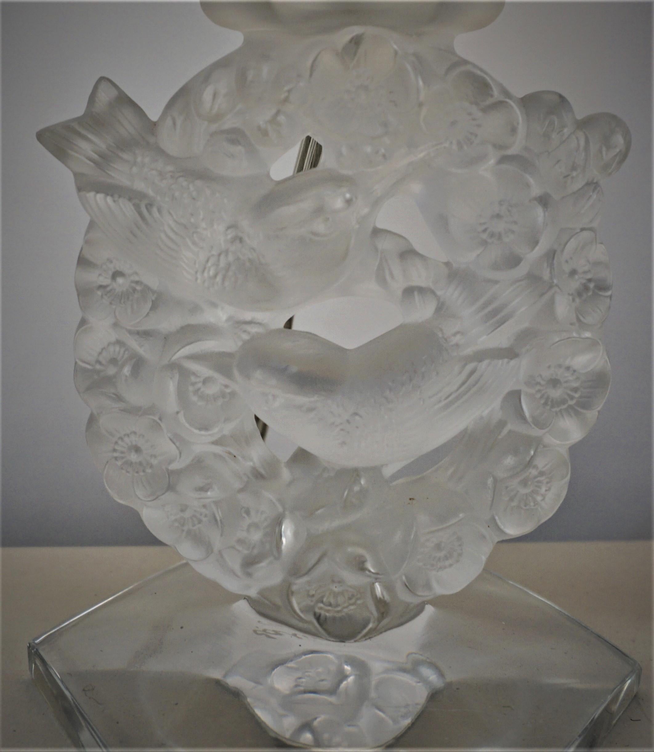 Pair of Lalique Clear and Frosted Crystal Candlestick Table Lamps In Good Condition For Sale In Fairfax, VA
