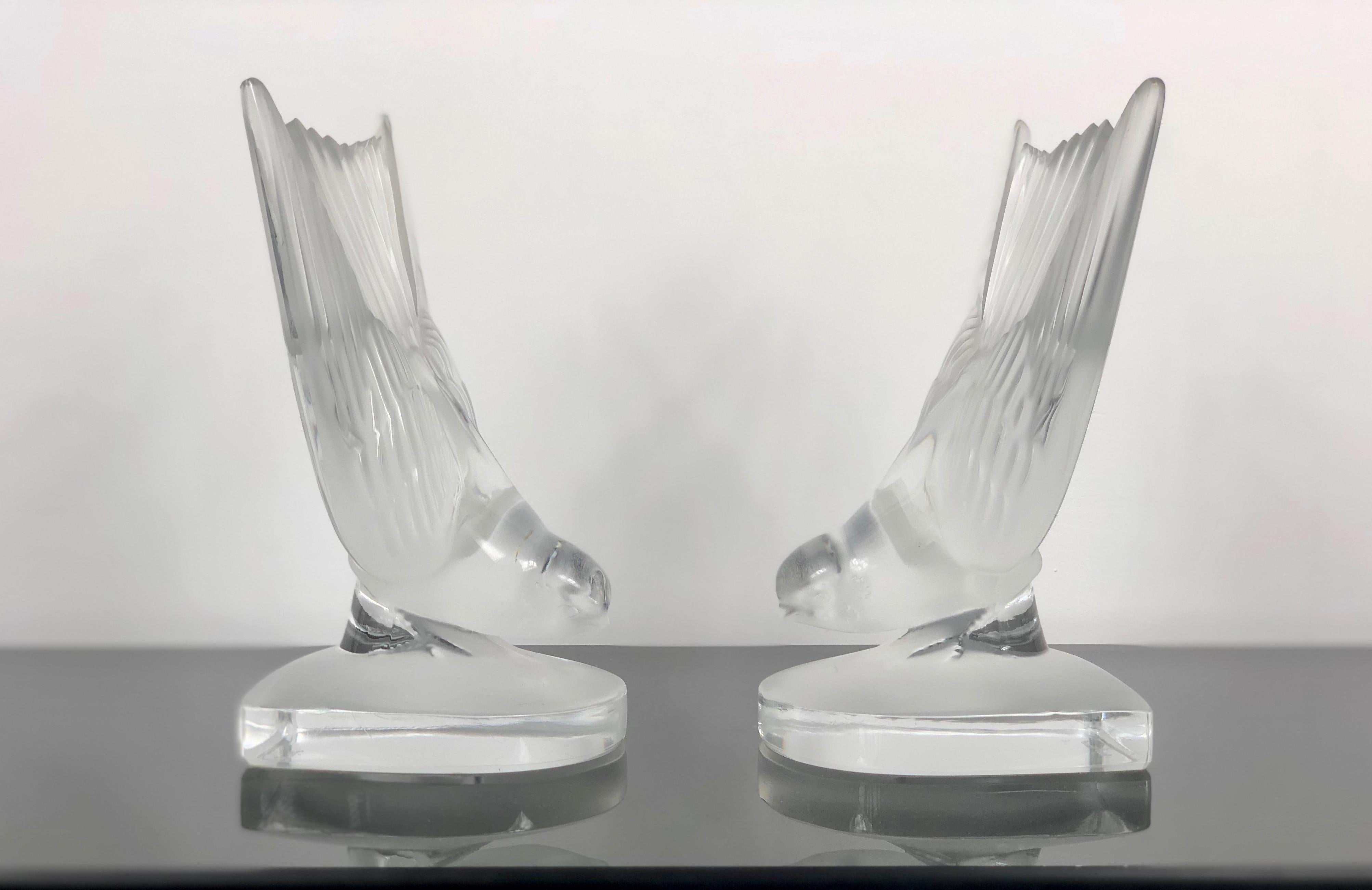 20th Century Pair of Lalique Crystal Bird Book Ends Sculpture Paperweight, France