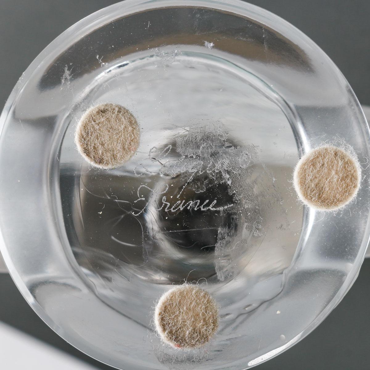 Moderno Coppia di candelieri in cristallo di Lalique, XX secolo. in vendita