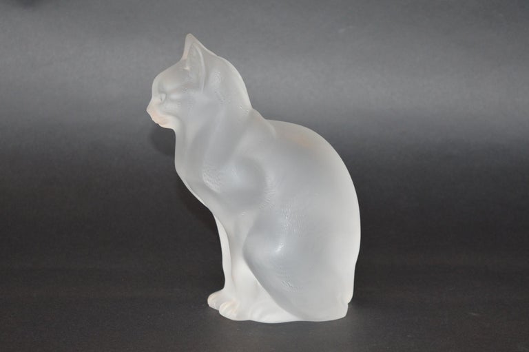Pair of Lalique Frosted Glass Cats For Sale at 1stDibs