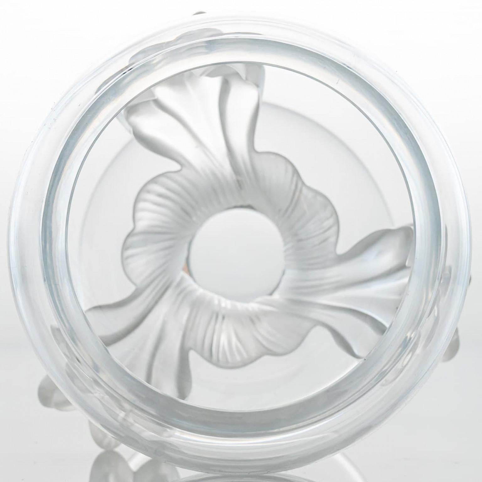 Francese Coppia di vasi a ciotola Nature di Lalique in cristallo, Francia