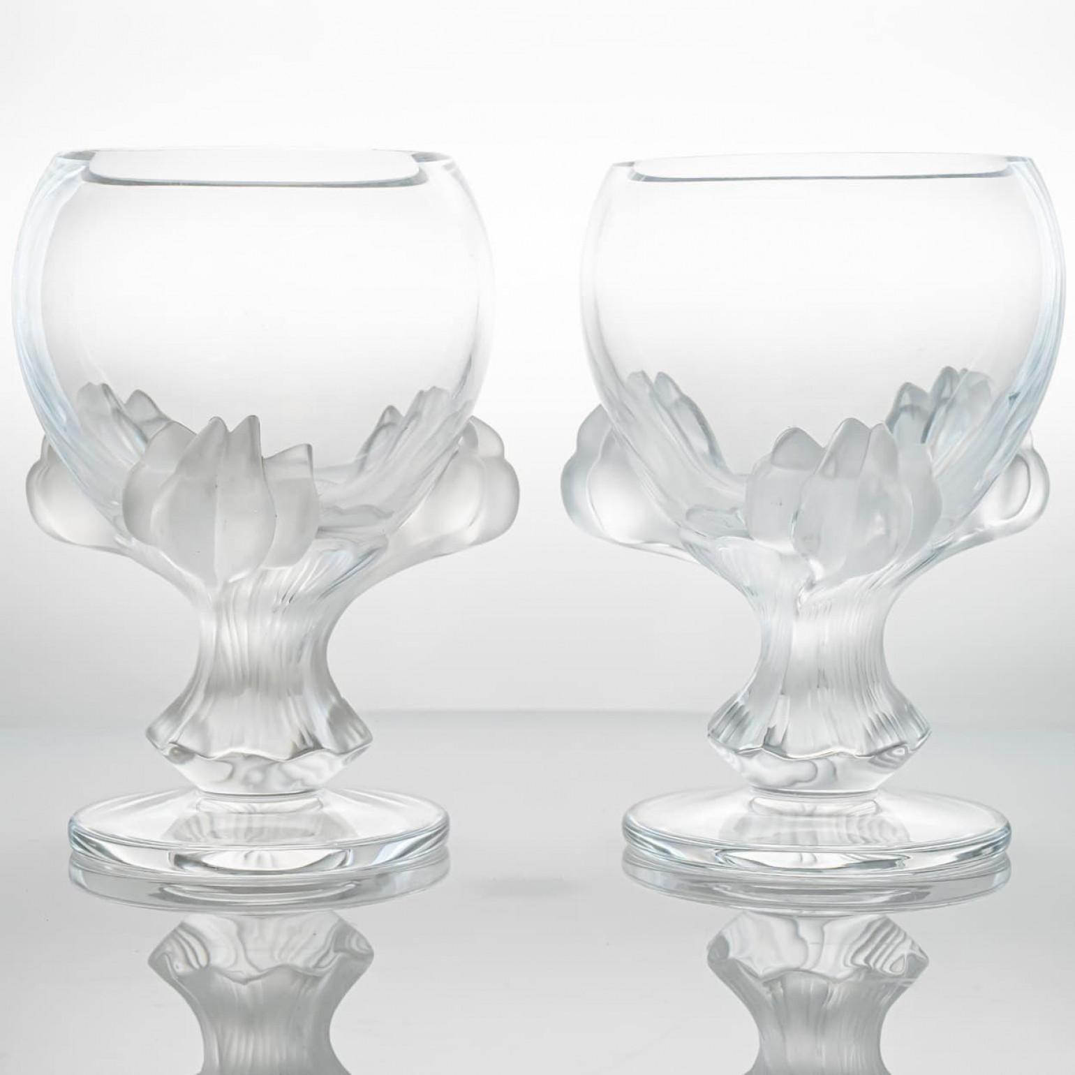 Pair of Lalique Nature Bowl Vases Crystal, France (Sonstiges) im Angebot