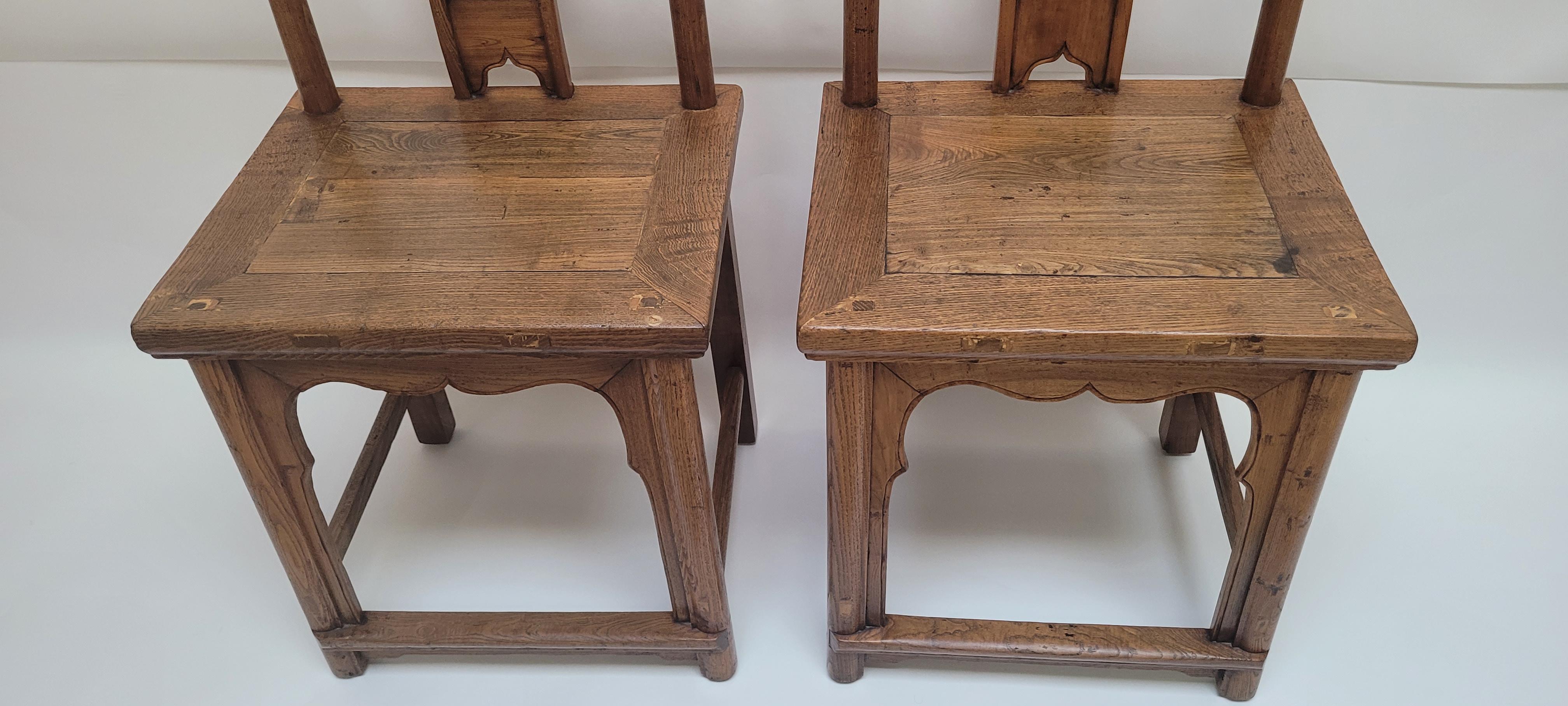 Lamphangar-Stühle – 19. Jahrhundert, Paar im Zustand „Gut“ im Angebot in Santa Monica, CA