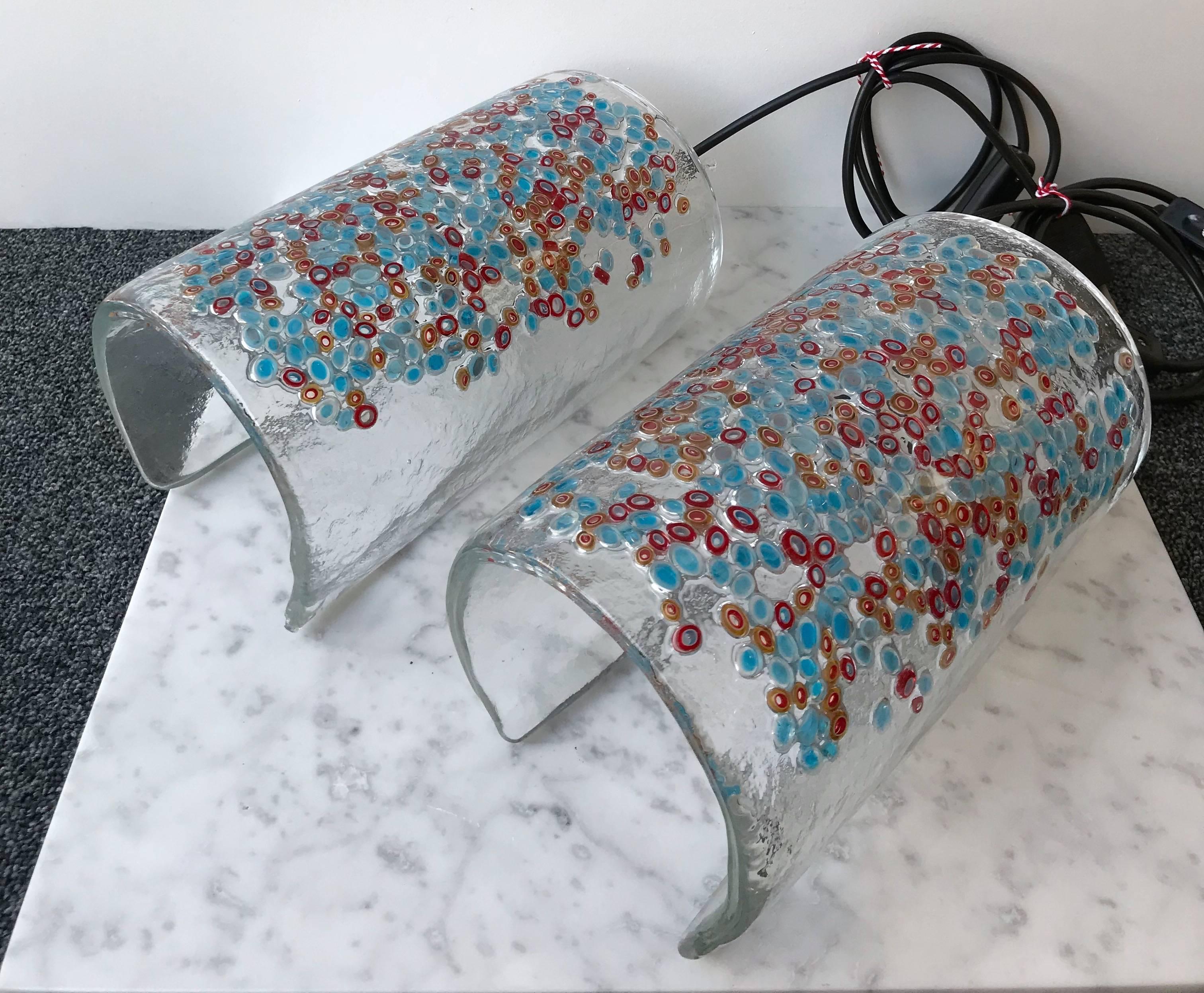 Pair of table or bedside lamps by the artist glassmaker Barbini at Murano. very particular glass. Sign on the glass, original stamp. Two position, horizontal or vertical. Famous manufacture like Mazzega, Venini, Vistosi, Carlo Aldo Nason, Toni