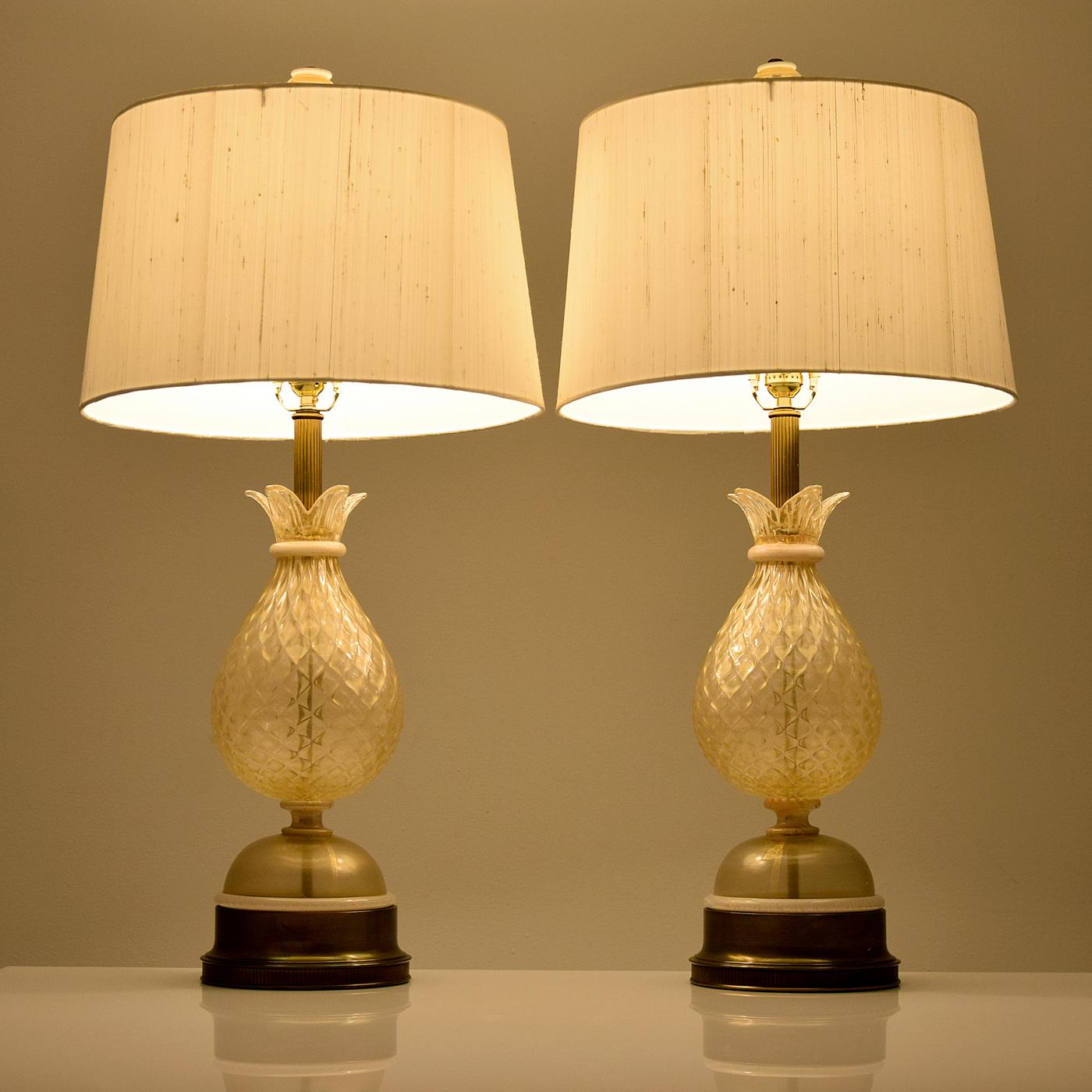 Pair of Lamps Attributed to Barovier & Toso For Sale 3
