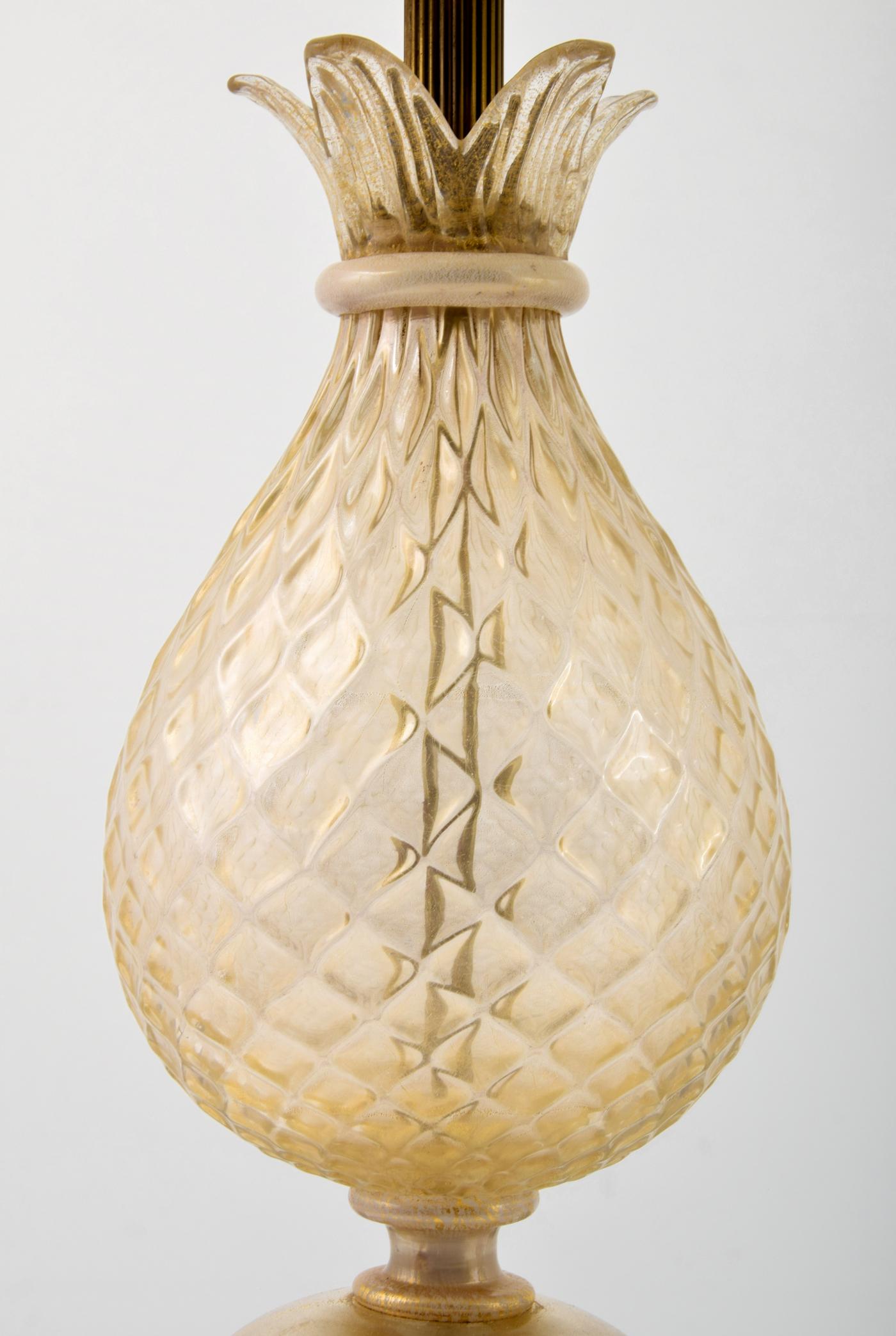 Pair of Lamps Attributed to Barovier & Toso In Good Condition For Sale In West Palm Beach, FL