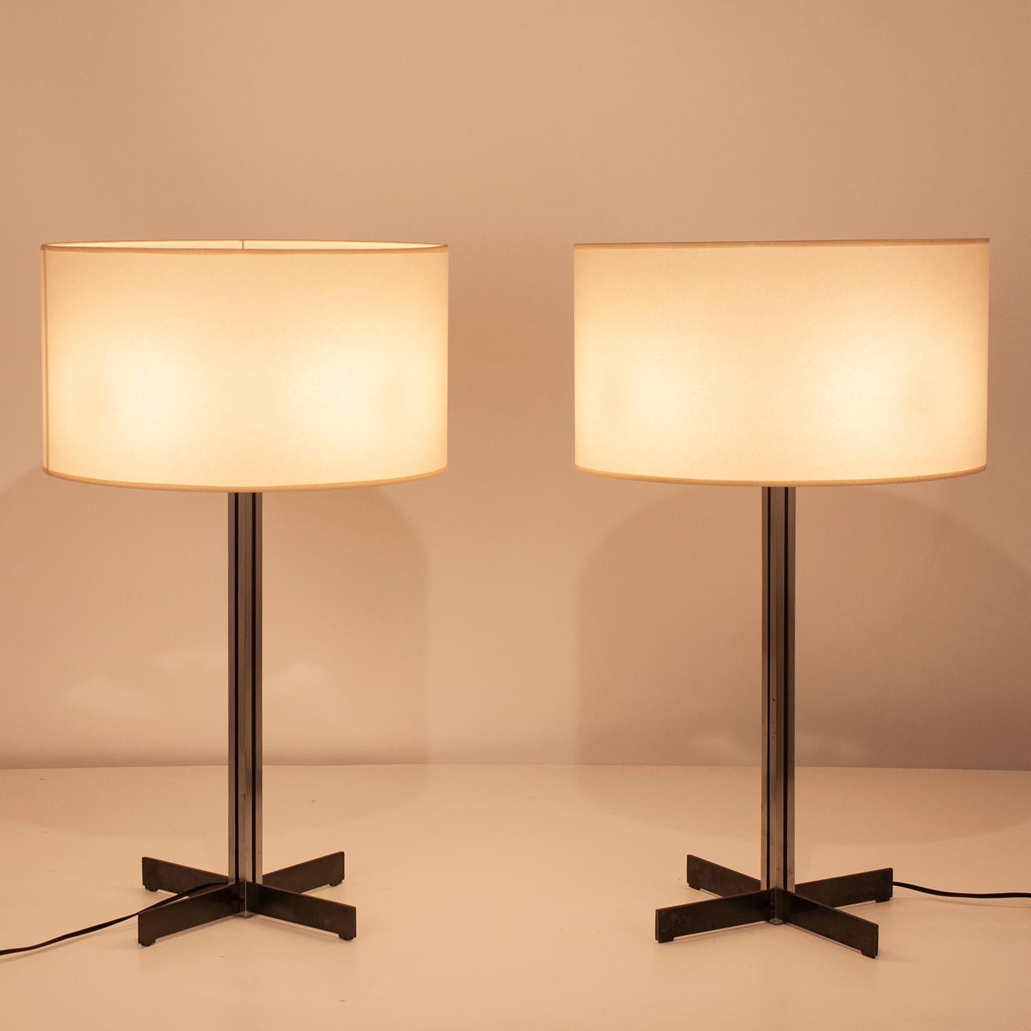Pair of lamps by José María Fargas I Falp. Spain, 1966. By Metalarte.
This lamp is in the design museum of Barcelona,.
José María Fargas I Falp graduated from the Barcelona School of Architecture in 1952, where he was a professor between 1967 and