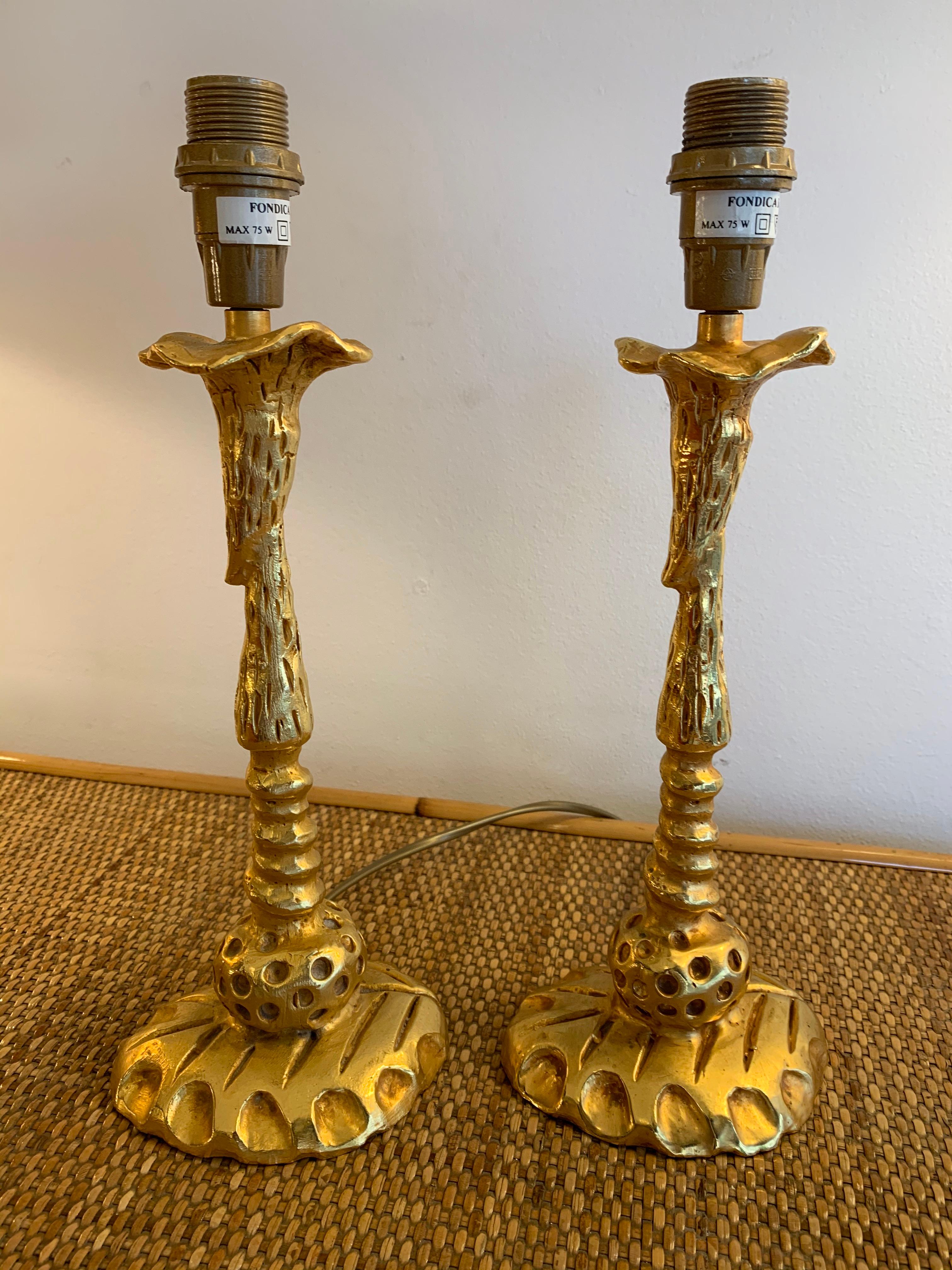 Pair of lamps gilt metal bronze style by Mathias for Fondica. Sign Mathias. Famous artist who have worked for the manufacture like Nicolas Dewael, Stéphane Galerneau, Pierre Casenove. In the style of Garouste et Bonetti, Giacometti, Maison Jansen,