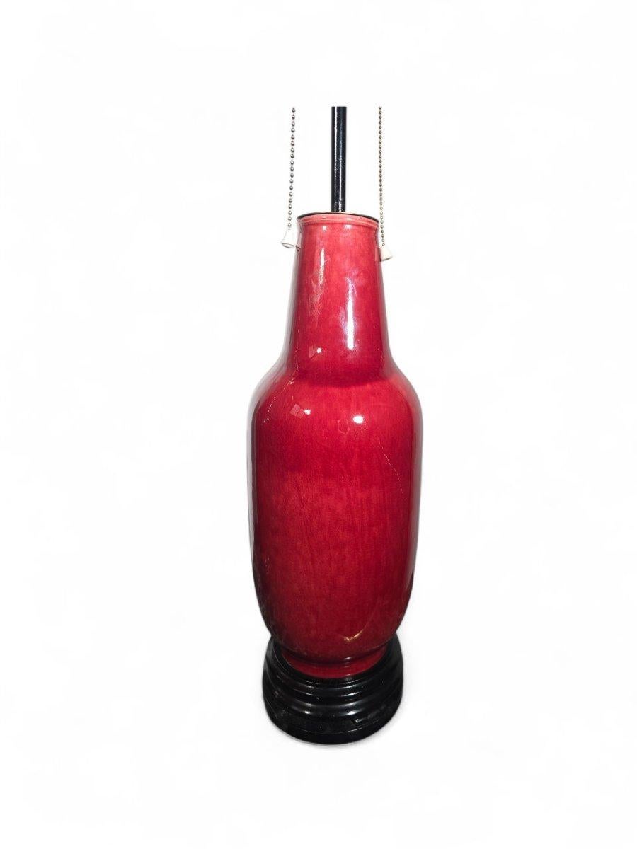 Cinese Coppia di lampade - Vasi cinesi in porcellana color sangue di bue - Inizio XX secolo in vendita