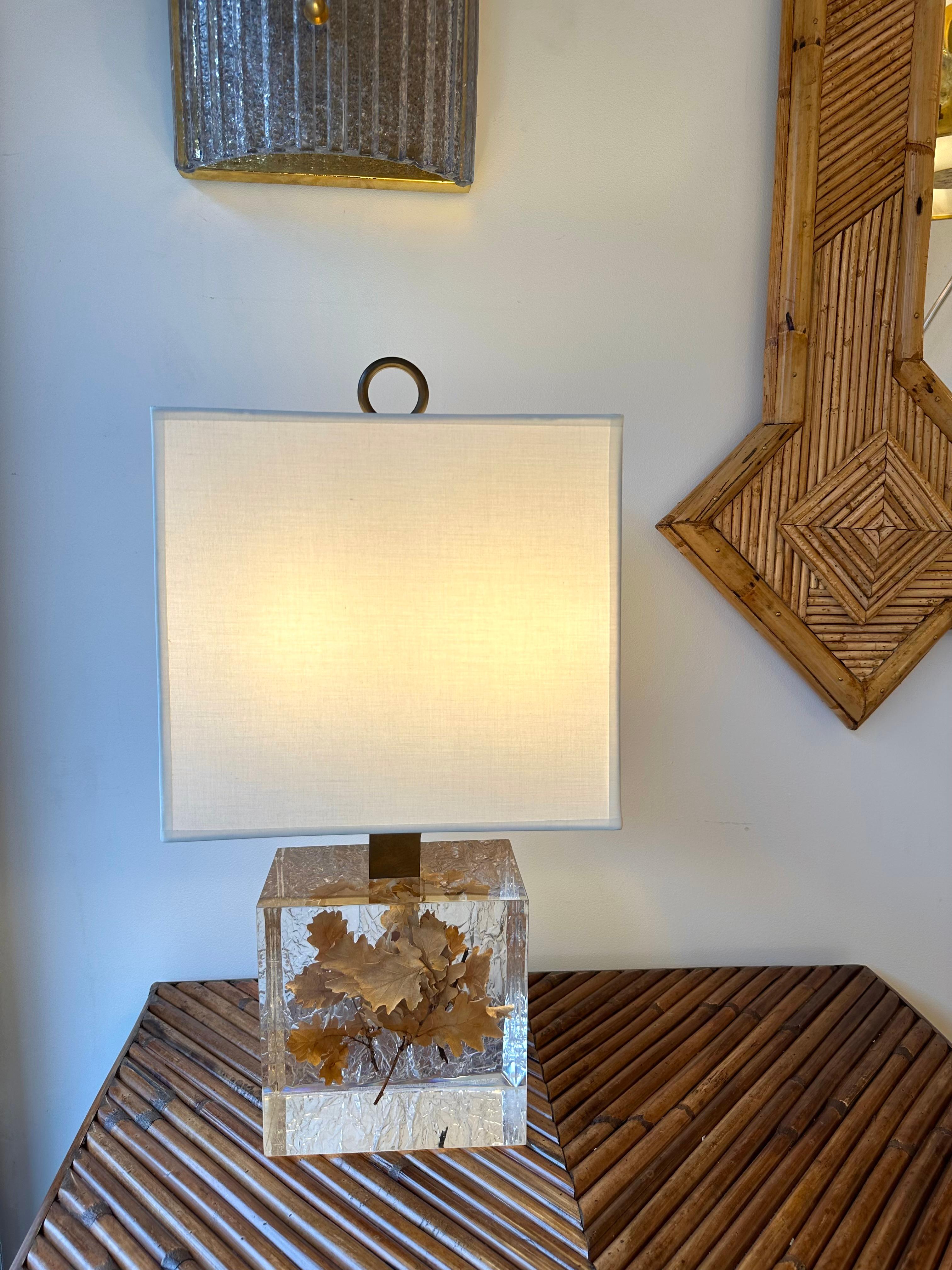 French Pair of Lamps  Fractal Resin Inclusion Leaves and Brass, France, 1970s For Sale
