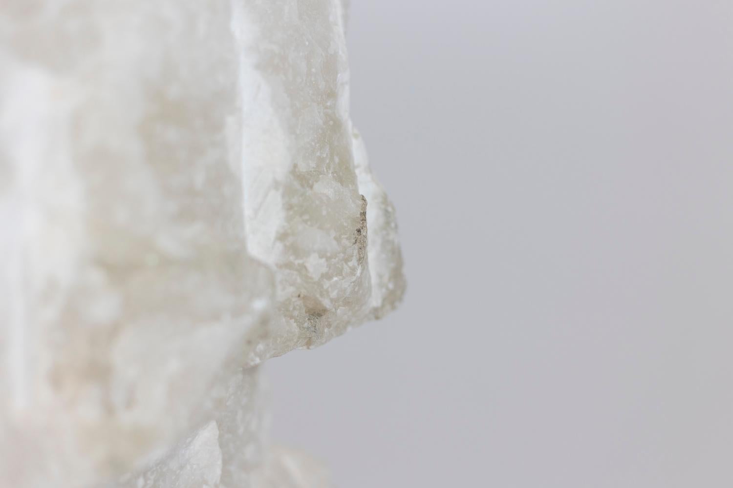 Lampenpaar aus Alabaster, zeitgenössisches Werk im Angebot 5