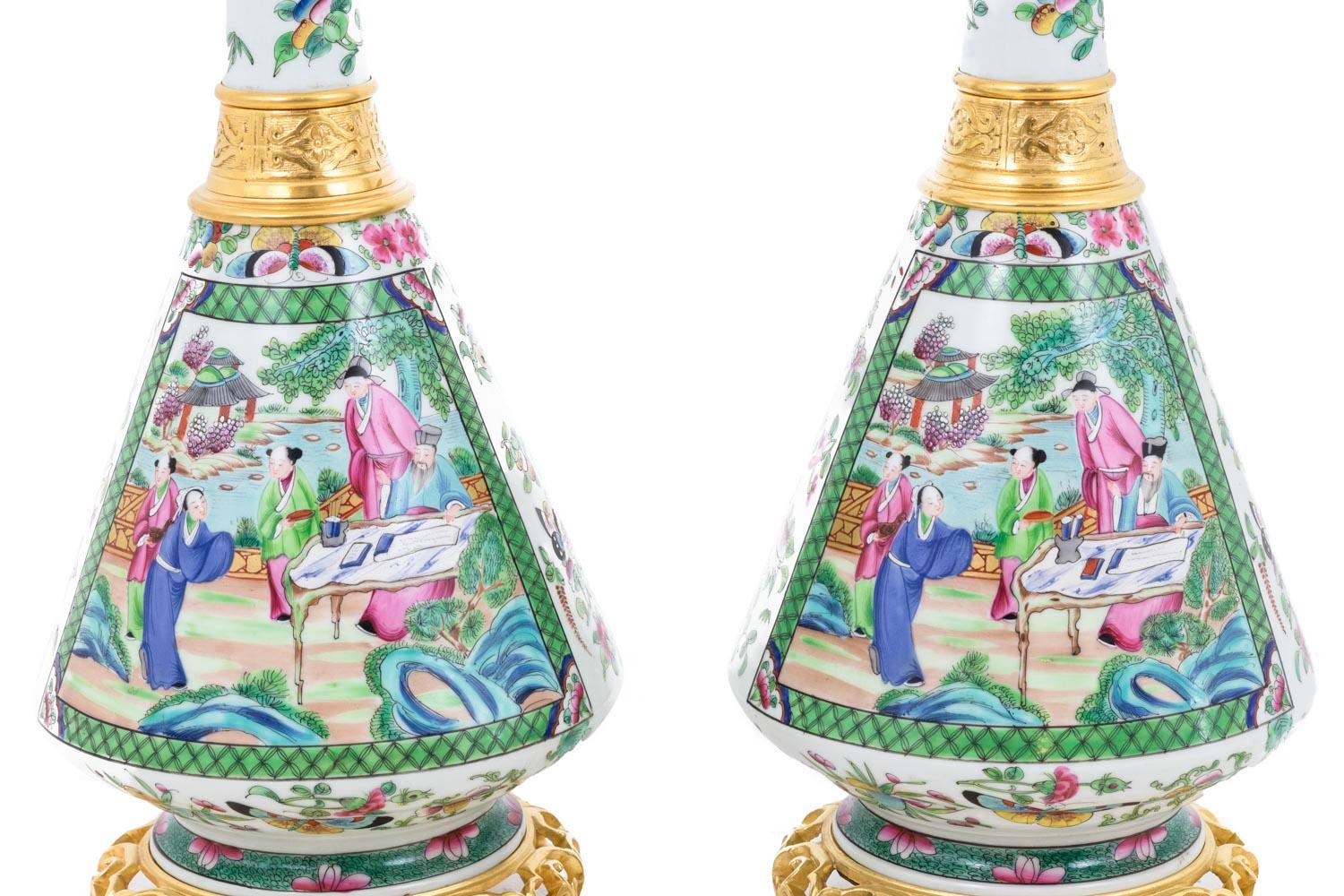 Pair of Lamps in Canton Porcelain, circa 1880 For Sale 3