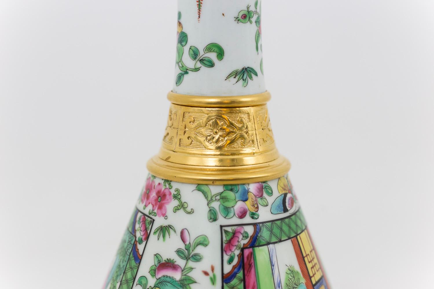 Chinoiserie Pair of Lamps in Canton Porcelain, circa 1880 For Sale