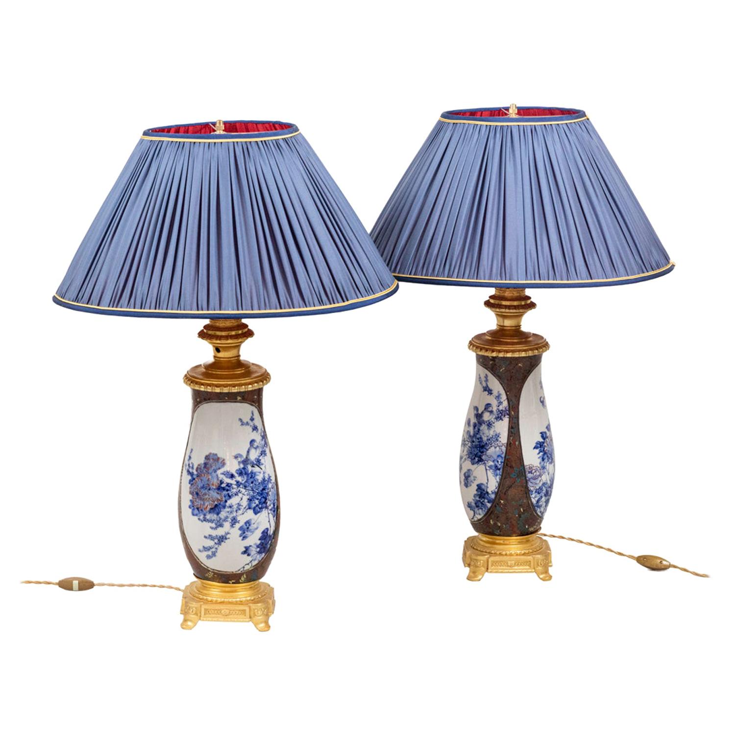 Pair of Lamps in Japanese Porcelain and Gilt Bronze, circa 1880 For Sale