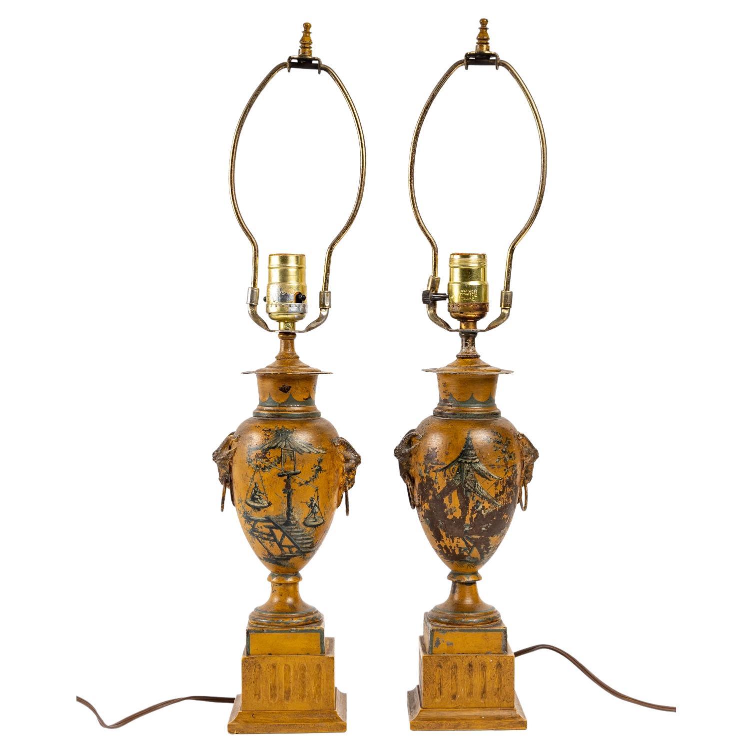 Paar Lampen aus bemaltem Blech, 19. Jahrhundert im Angebot 3