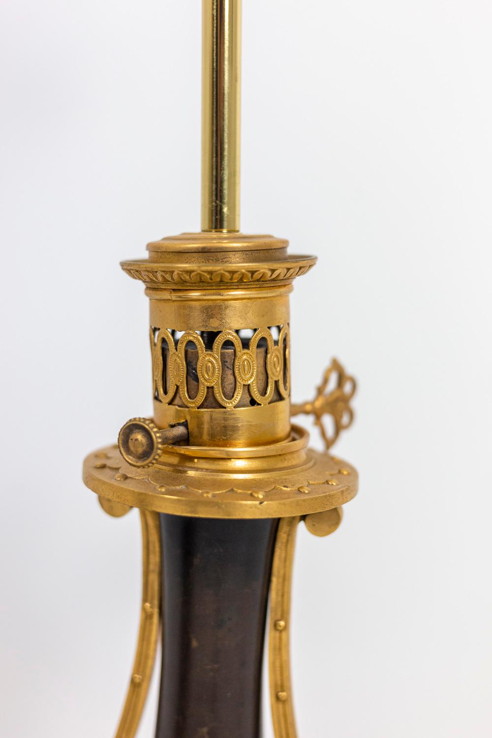 Lampenpaar aus Platte und vergoldeter Bronze, um 1880 im Angebot 3