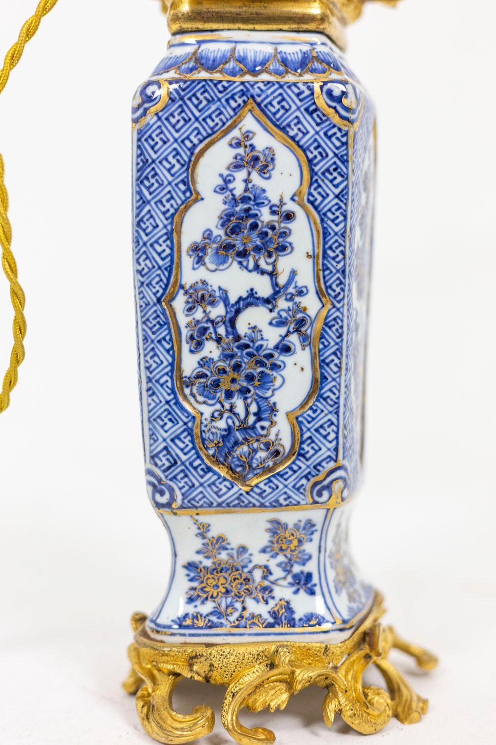Pair of Lamps in Porcelain Blue White and Gilt Bronze, circa 1880 2