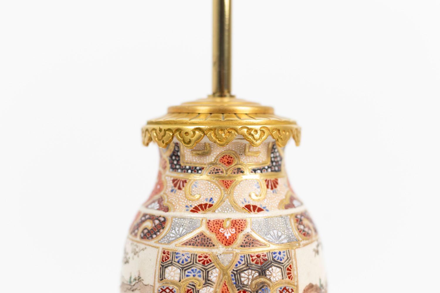 Pair of Lamps in Satsuma Earthenware and Gilt Bronze, circa 1880 In Excellent Condition In Saint-Ouen, FR