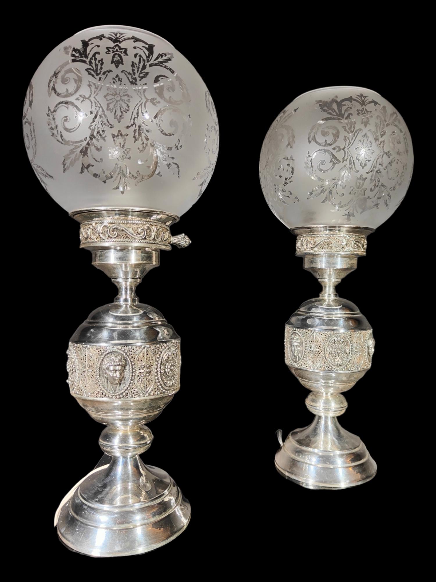 Pair of Lamps in Sterling Silver with Filigree For Sale 3