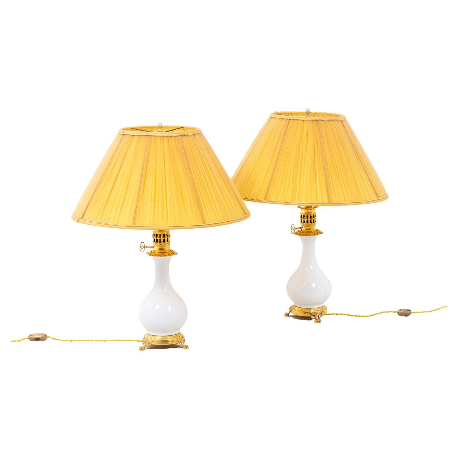 Pair of Lamps in White Porcelain and Bronze, circa 1880 For Sale