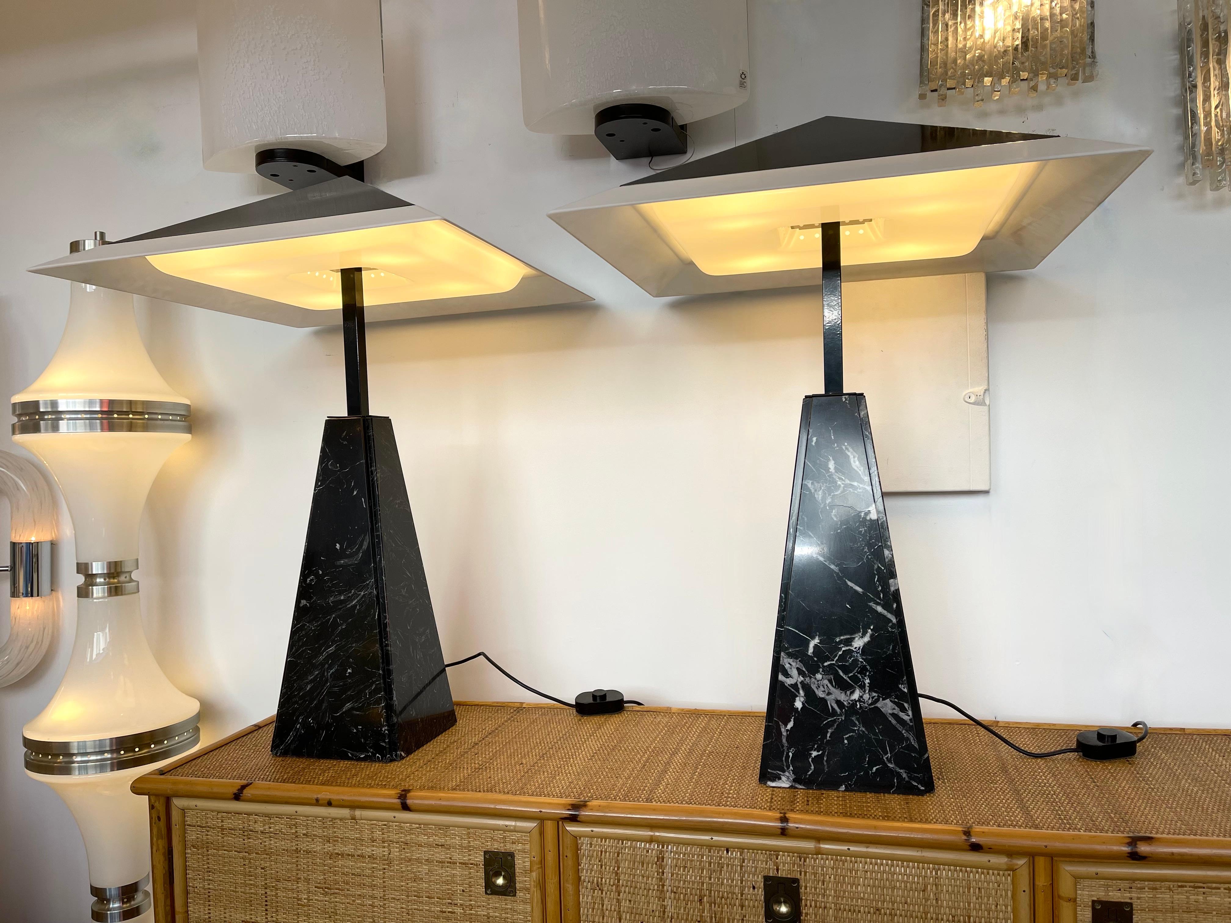 Pair of Lamps Marble Metal Lucite by Cini Boeri for Tronconi, Italy, 1970s In Good Condition In SAINT-OUEN, FR