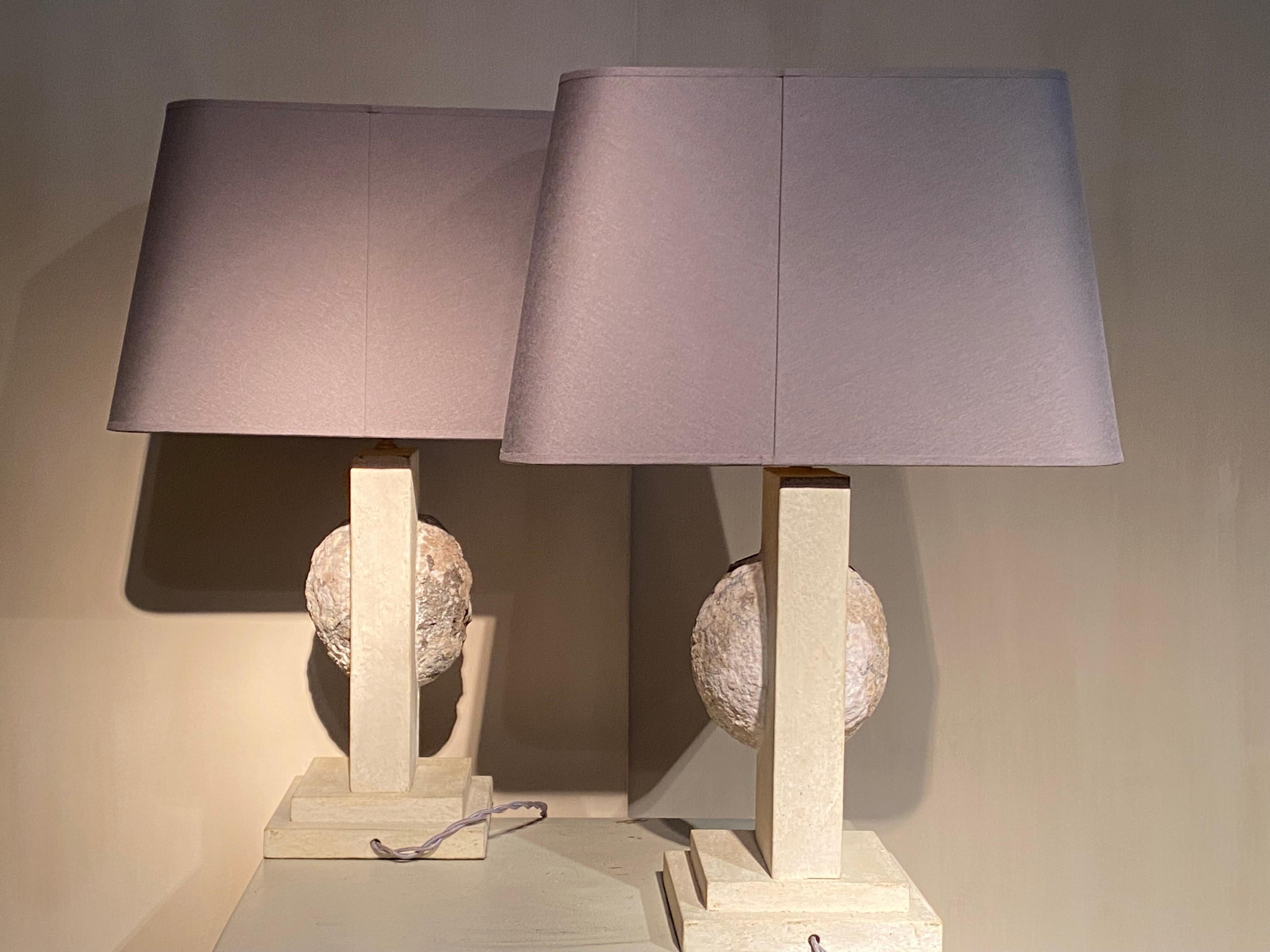 Pair of Lamps with Quartz stone For Sale 4
