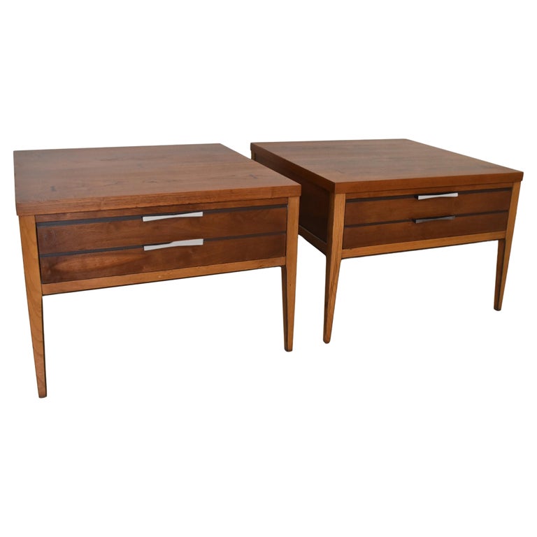 Pair of Lane Mid-Century Modern Walnut Tuxedo End Tables For Sale