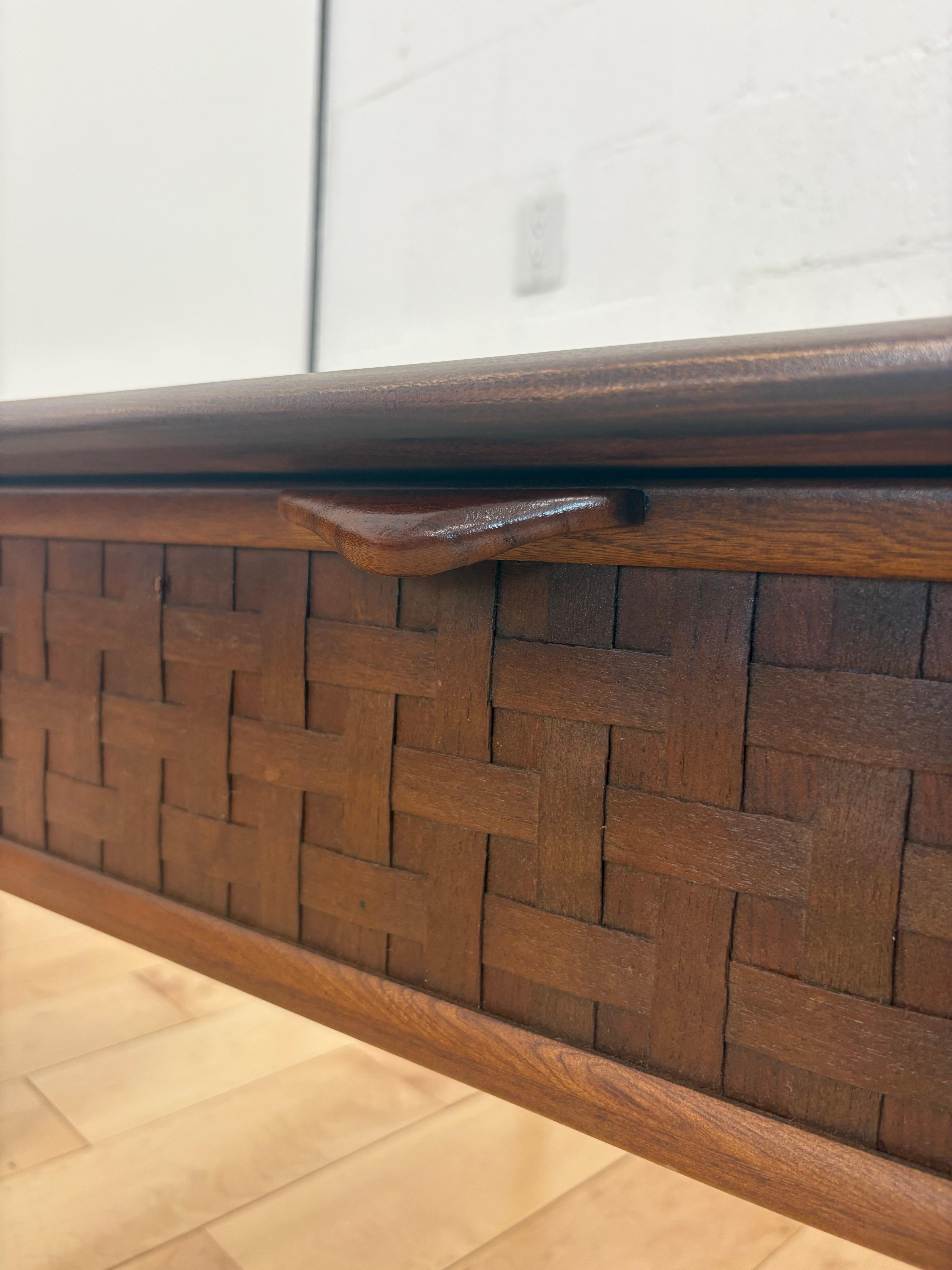 Pair of Lane Perception Nightstands by Warren Church, Sculpted Walnut, 1960s For Sale 3