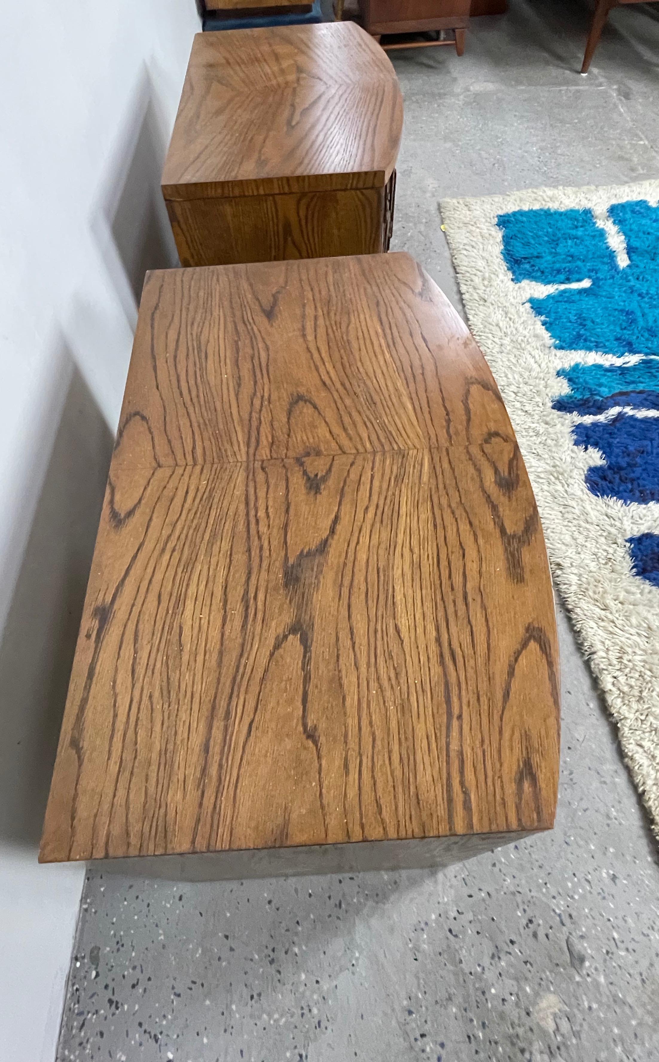 Pair of Lane Pueblo Brutalist Mid-Century Modern Oak Nightstands / End Tables 1
