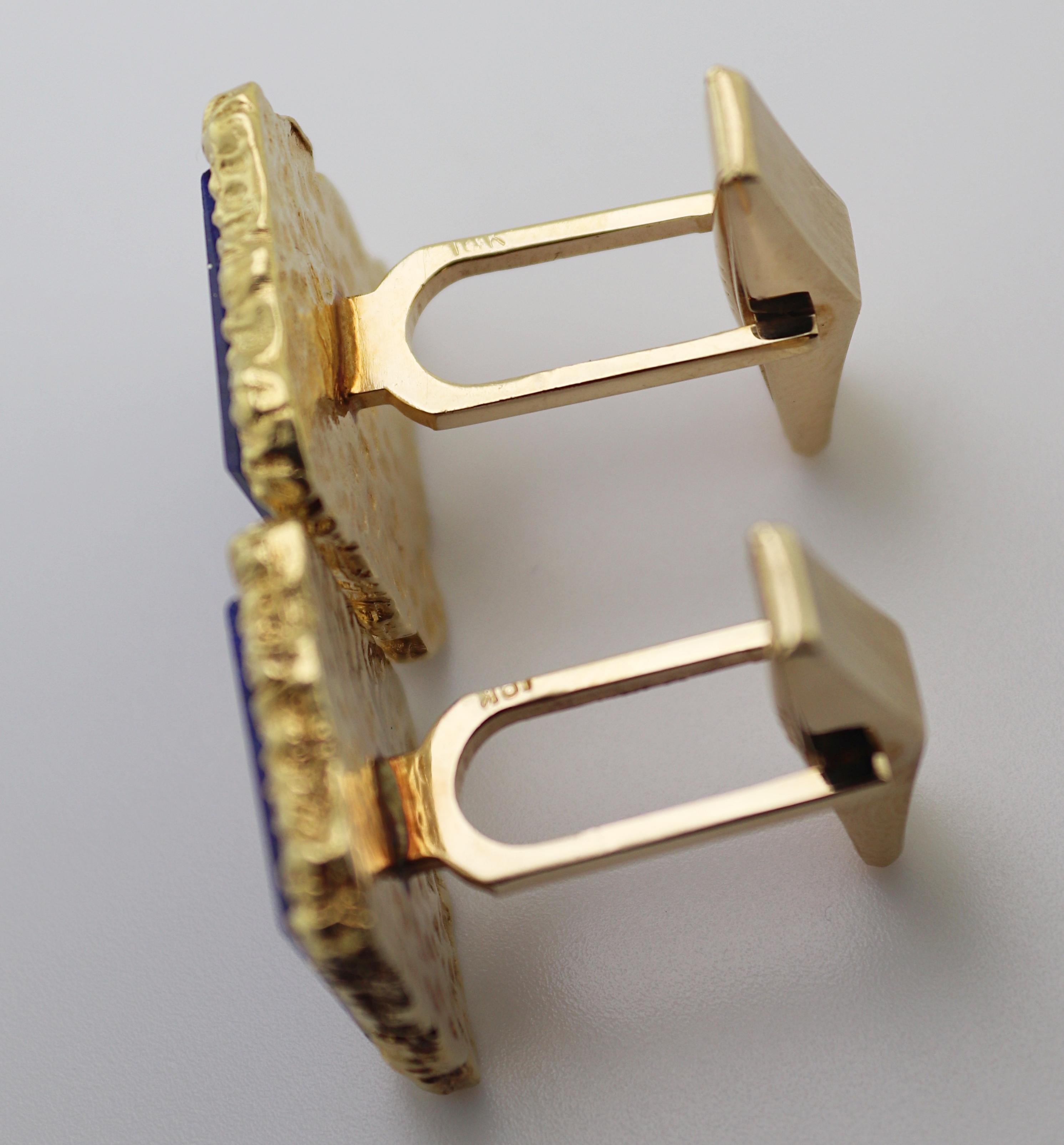 Square Cut Pair of Lapis Lazuli, 14K Yellow Gold Cufflinks For Sale