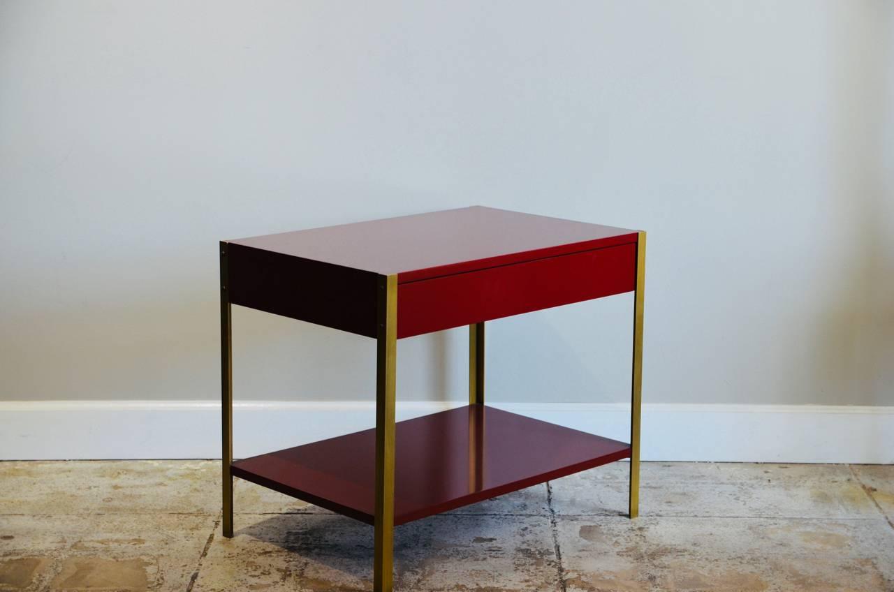 Modern Pair of 'Laque' Oxblood Lacquer and Brass Nightstands by Design Frères For Sale