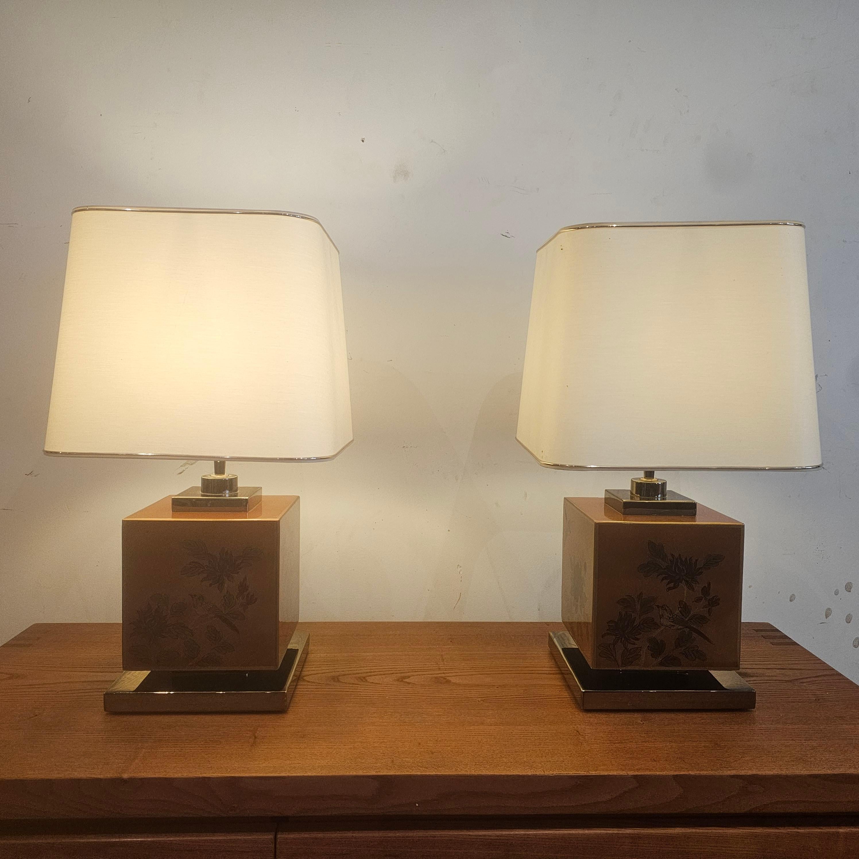 Pareja de Lámparas Laqueadas Estilo Chinoiserie Años 70, Francia en Bastante bueno estado para la venta en Waasmunster, BE