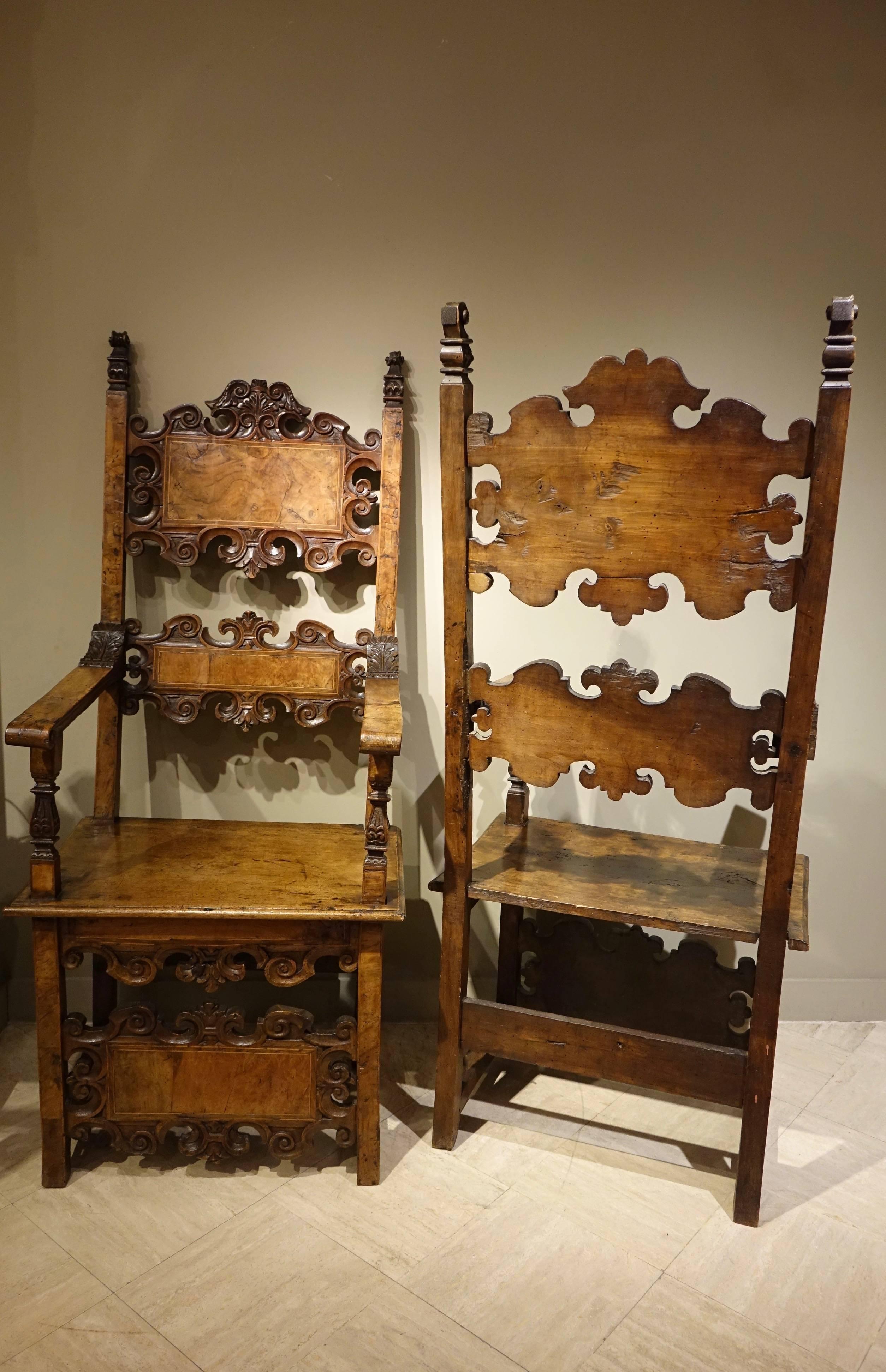 Pair of Large 17th Century Armchairs, Lombardy or Tuscany, Italy, 17th Century 1