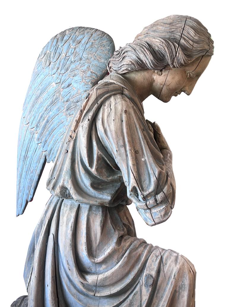Pair of Large 18th Century Hand Carved Angel Statues For Sale 5