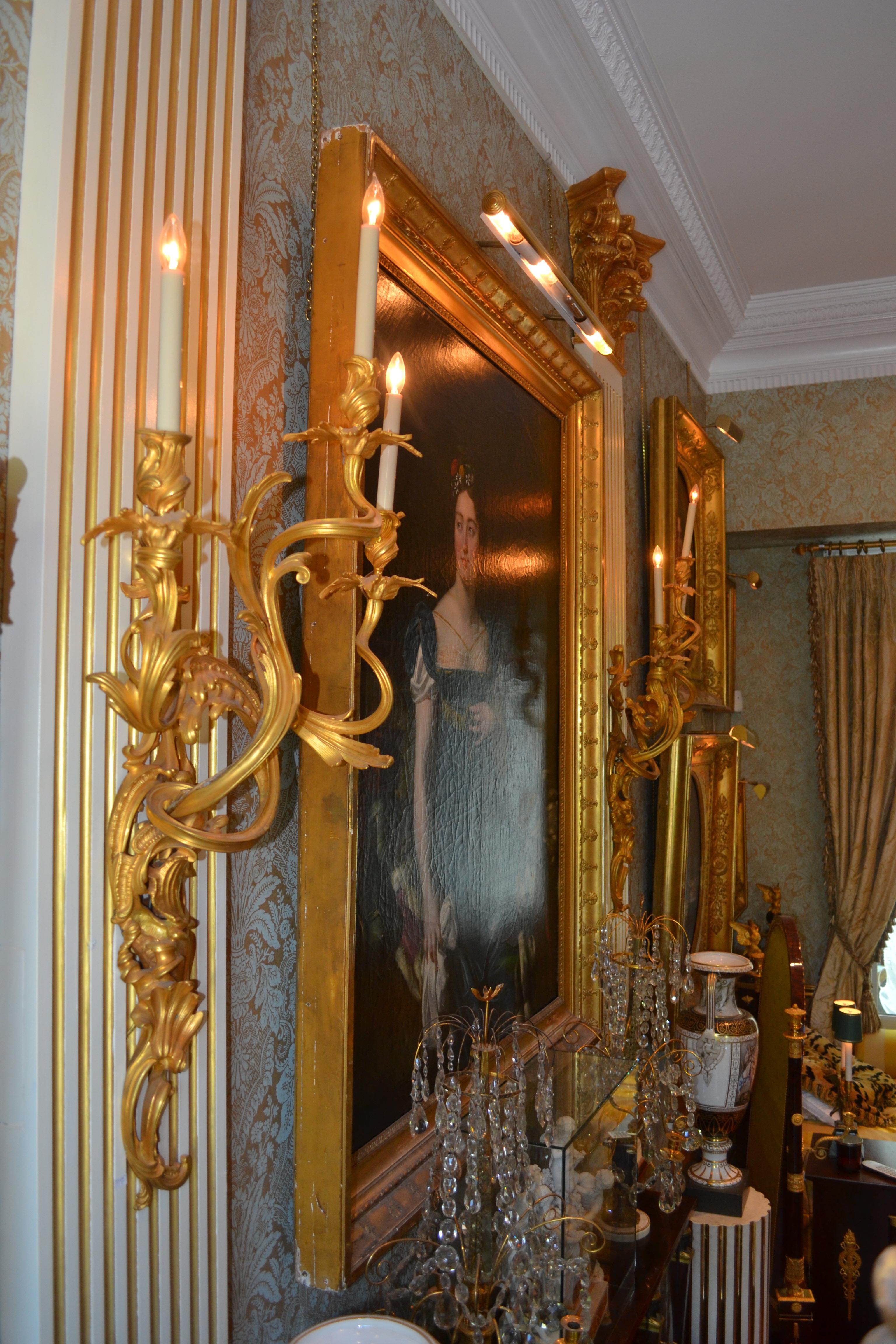Pair of Large 19 Century French Gilt Bronze Louis XV Style Sconces For Sale 3