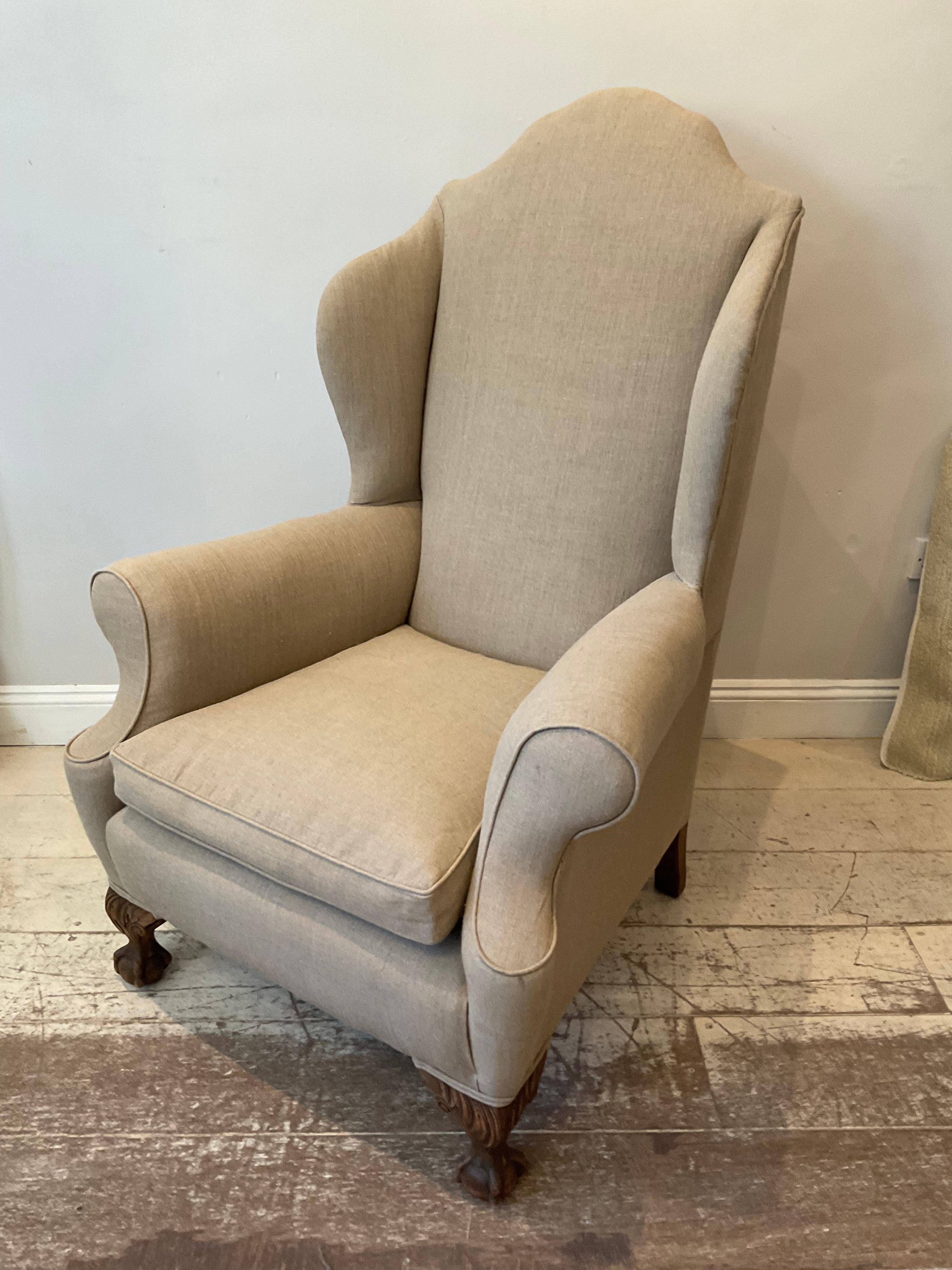 Woodwork Pair of Large 1920s English Wing Back Chairs Upholstered in Neutral Linen