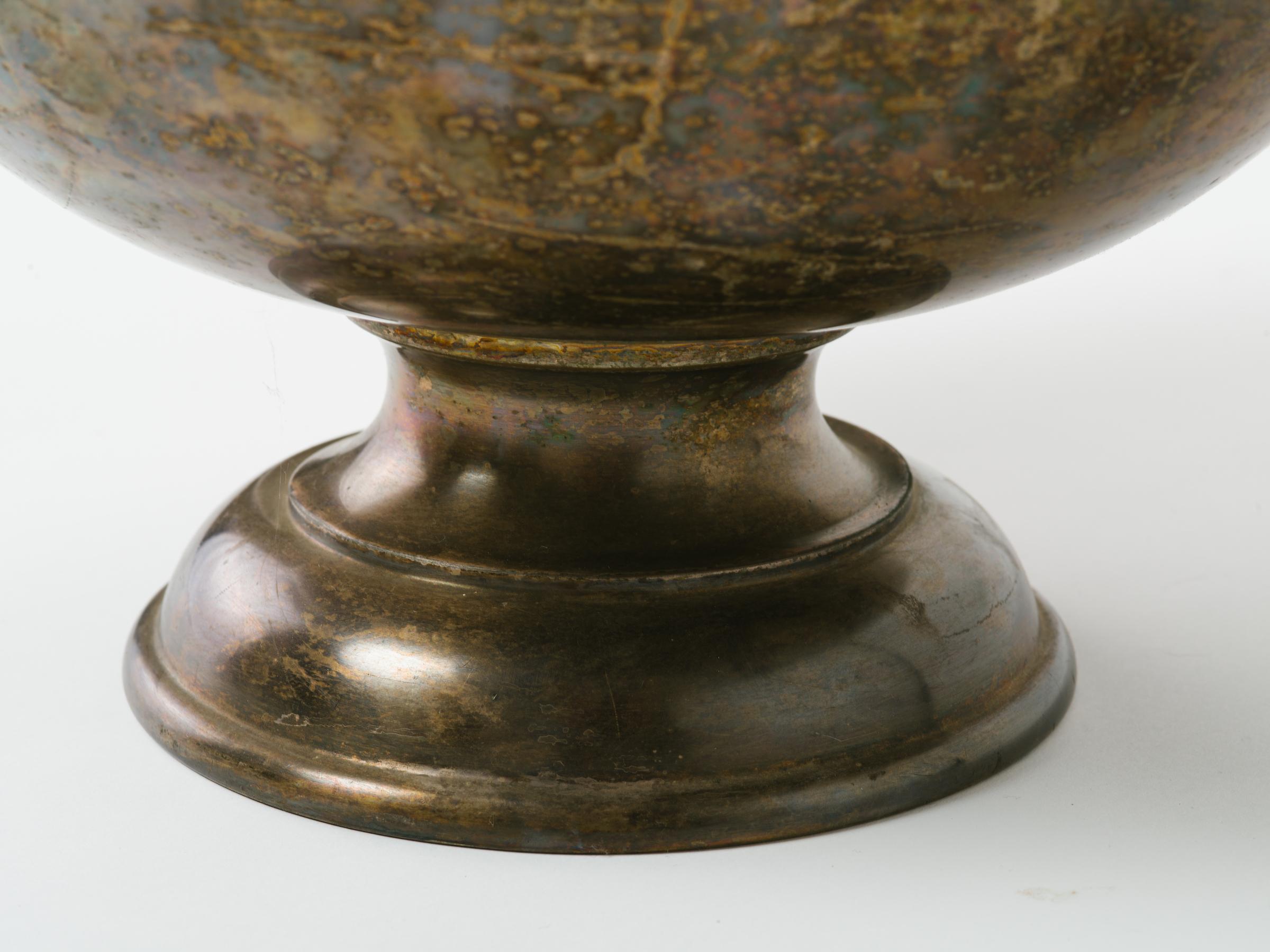 Pair of Large 1920s Silver Plate Bowls with Lion Heads 1