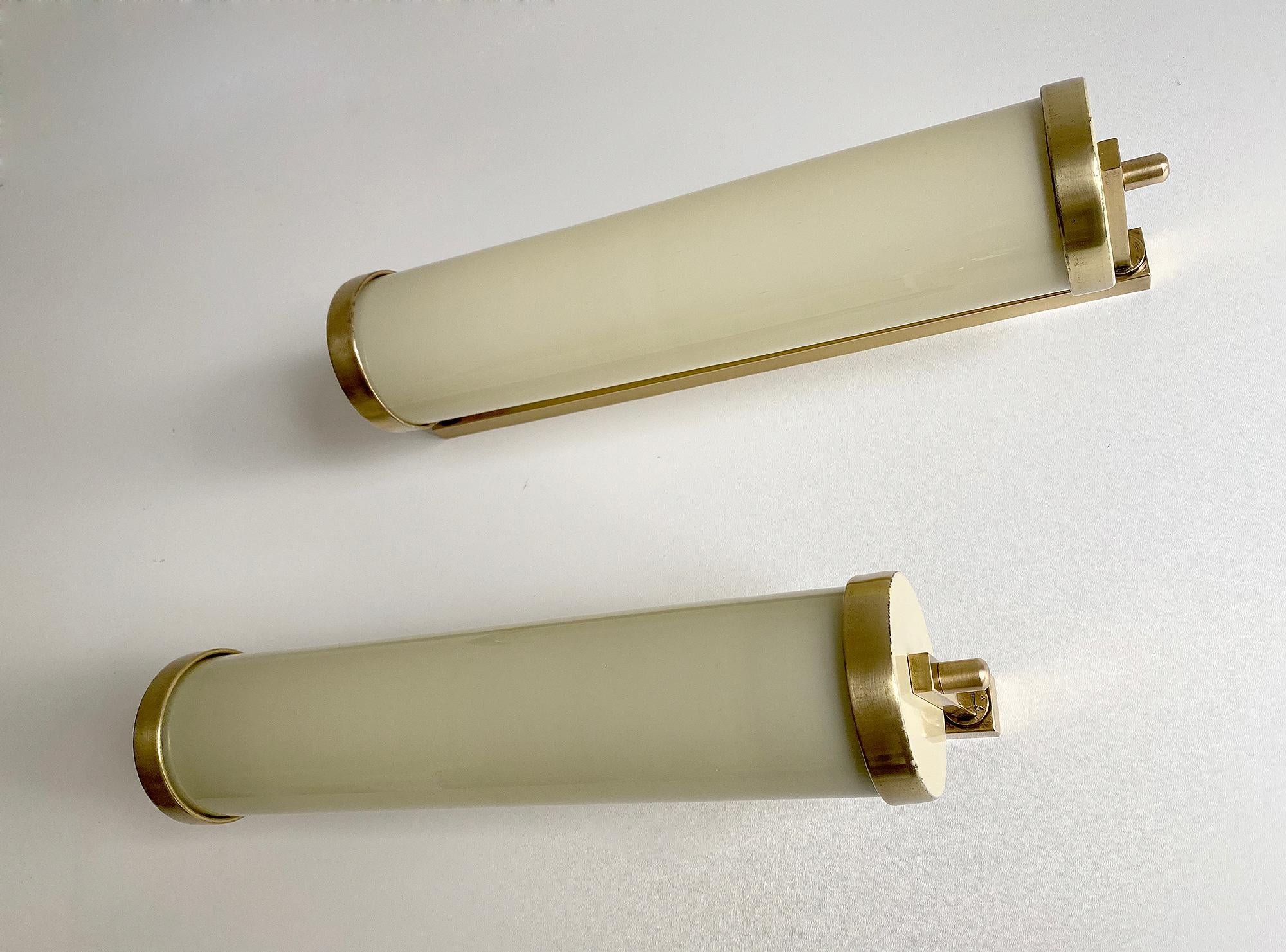 Pair of Large 1930s Art Deco Bauhaus Sconces, Brass and Glass For Sale 6