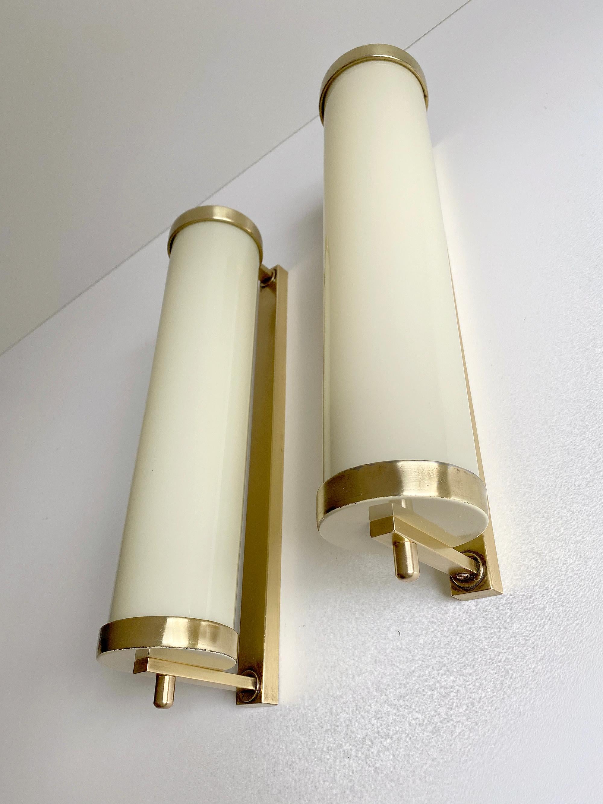 Pair of Large 1930s Art Deco Bauhaus Sconces, Brass and Glass For Sale 1