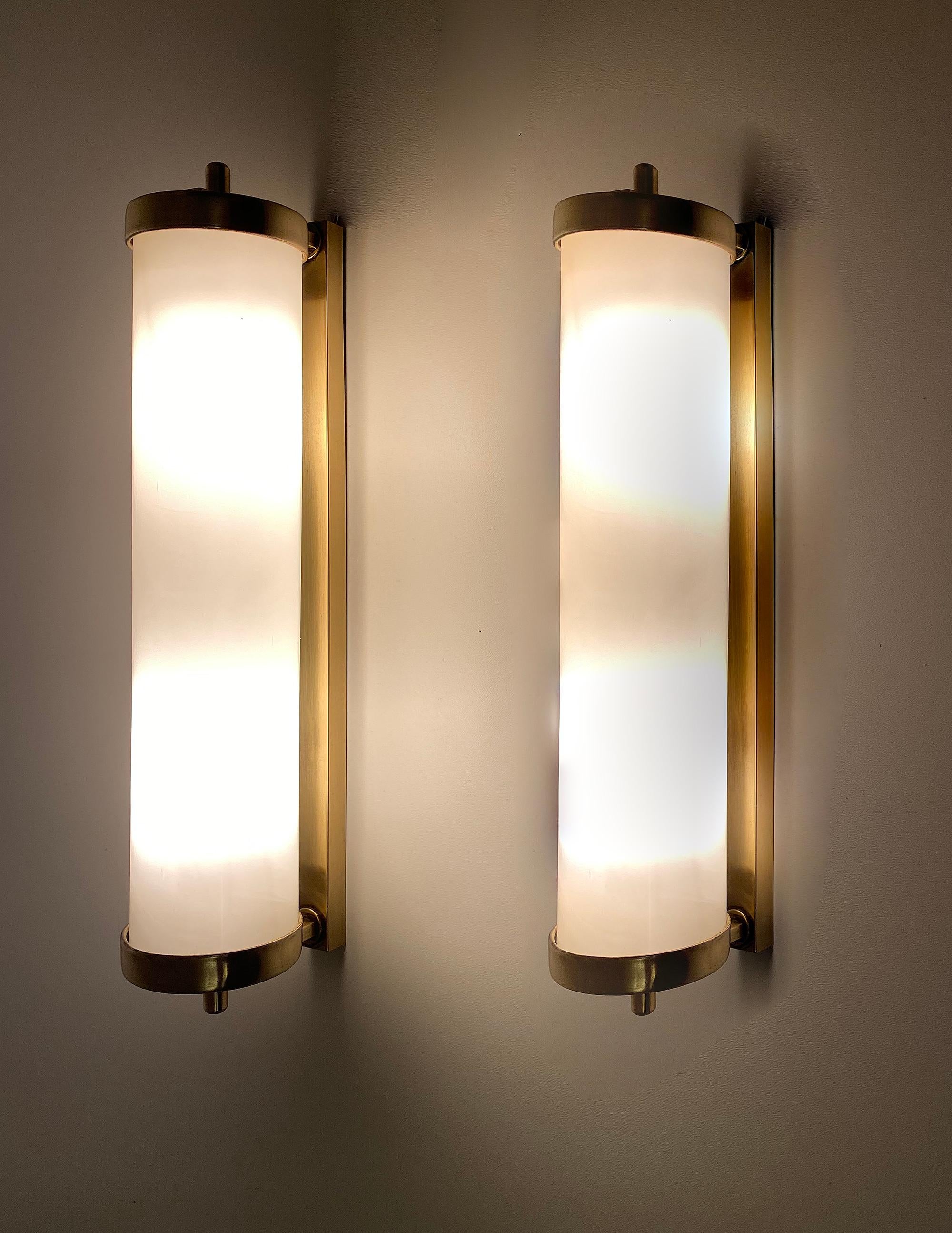 Pair of Large 1930s Art Deco Bauhaus Sconces, Brass and Glass For Sale 2