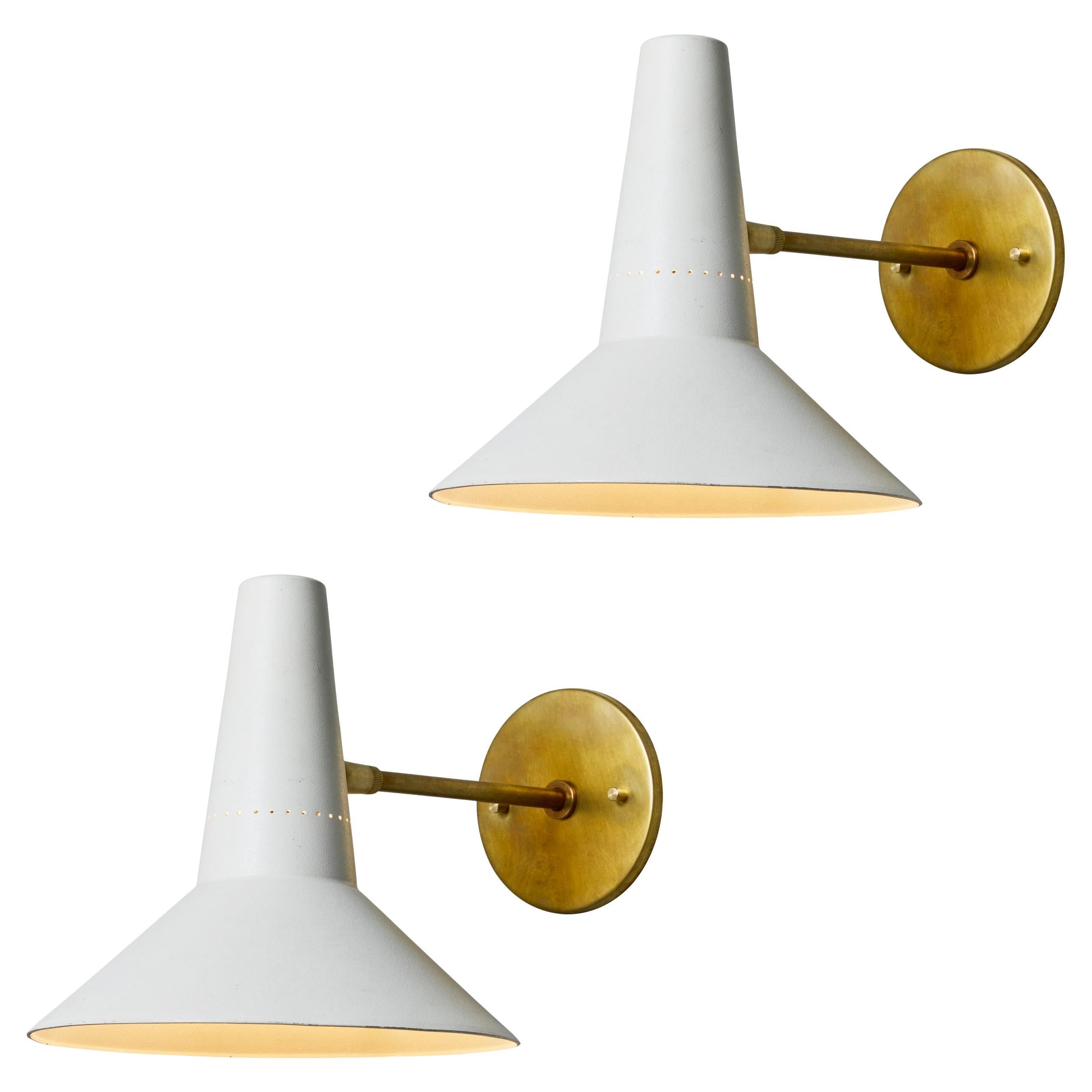 Coppia di grandi lampade a braccio articolato di Giuseppe Ostuni del 1950 per O-Luce