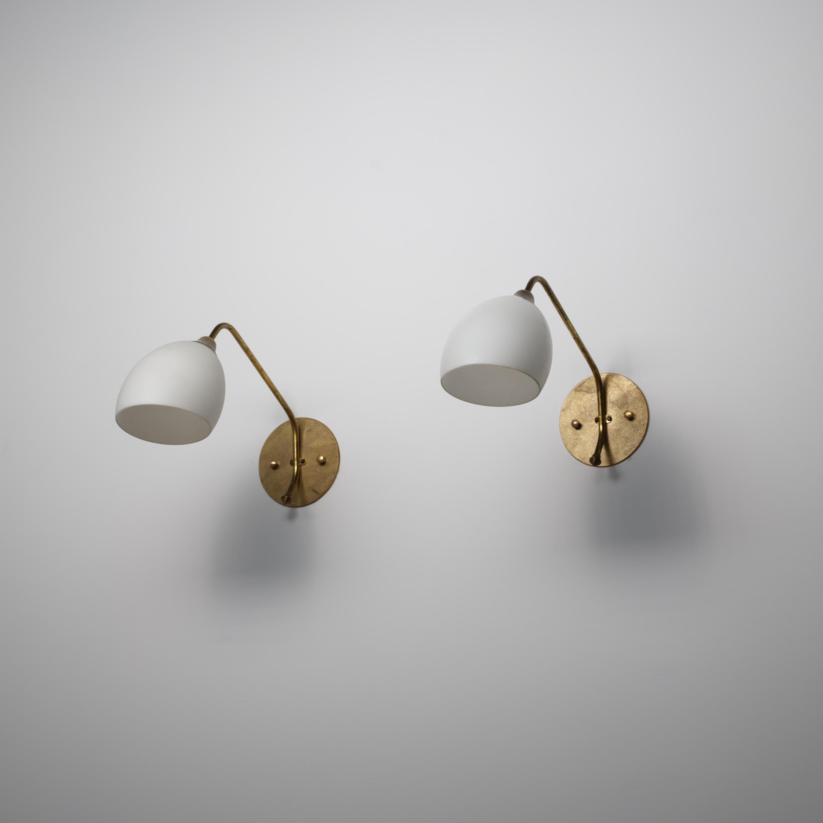 Pair of Large 1950s Italian Brass and Opaline Glass Wall Sconces For Sale 3